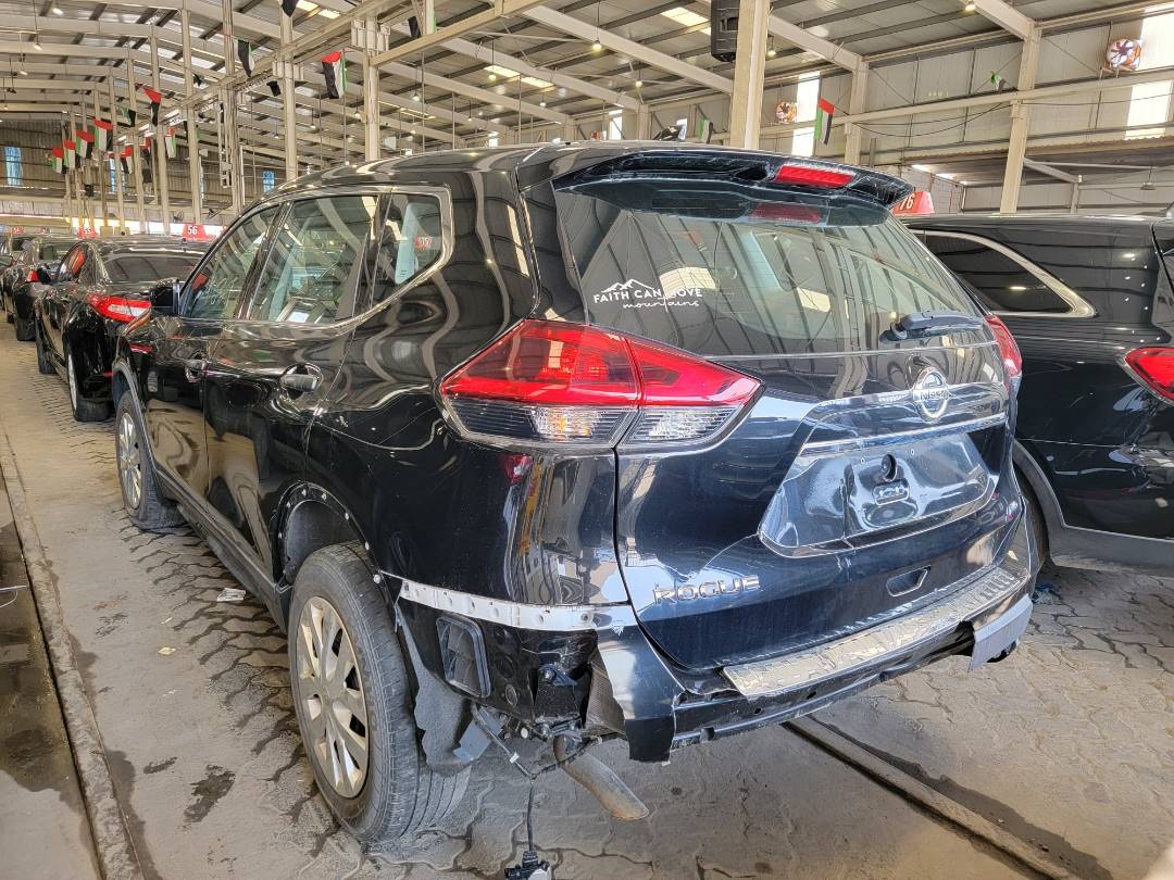 2018 NISSAN ROGUE — 41639 Miles — Lot JP555792 — Main - Marhaba Auctions Used Cars - Image 4