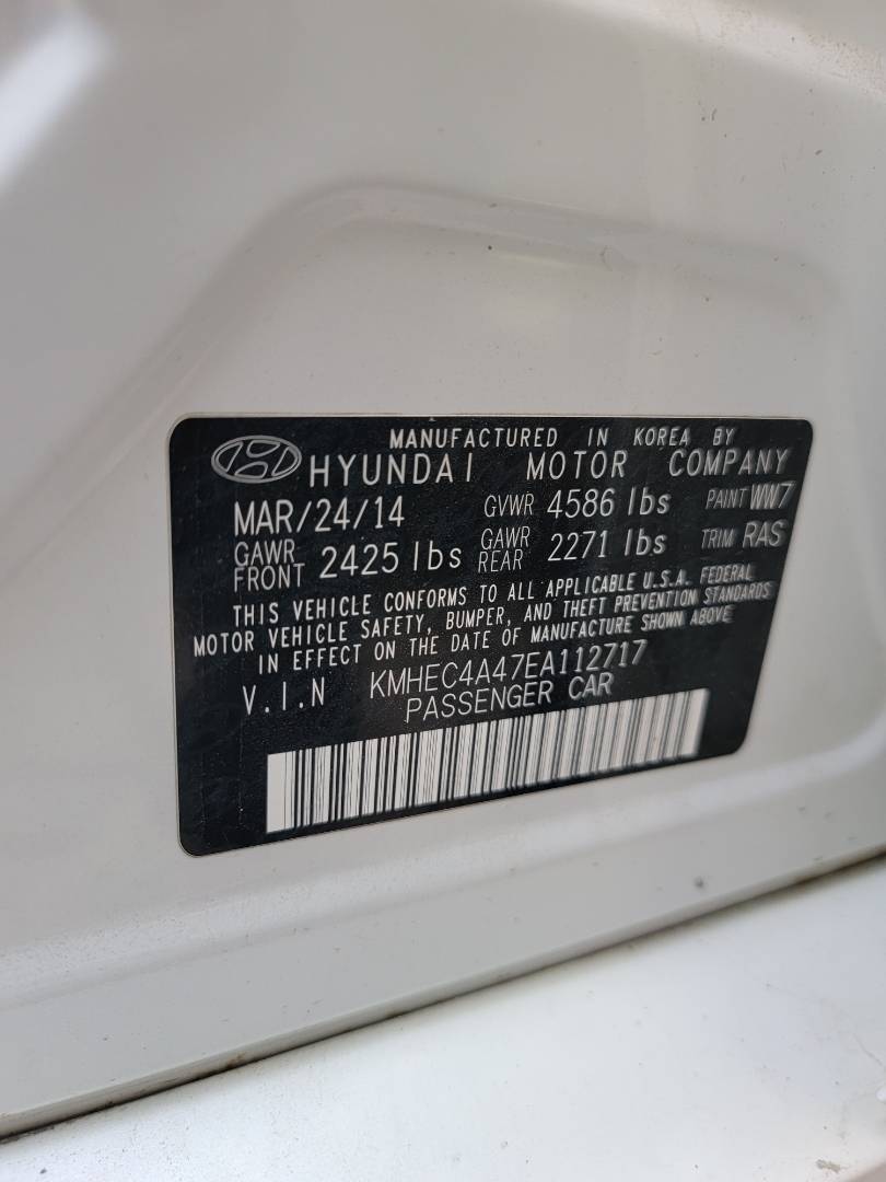 2014 HYUNDAI SONATA — 213730 KM — Lot A112717 — Main - Marhaba Auctions Used Cars - Image 9