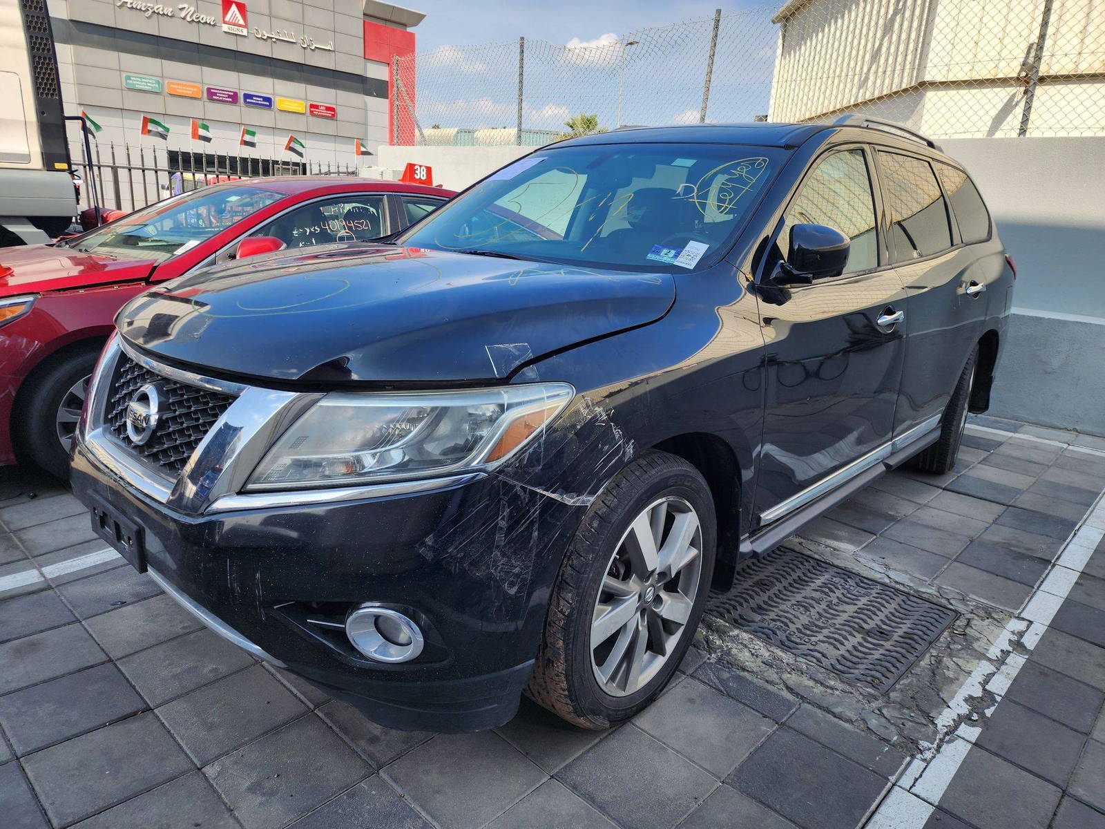 2014 NISSAN PATHFINDER — 162292 Miles — Lot 61434534 — Al Quoz - Marhaba Auctions Used Cars - Image 3