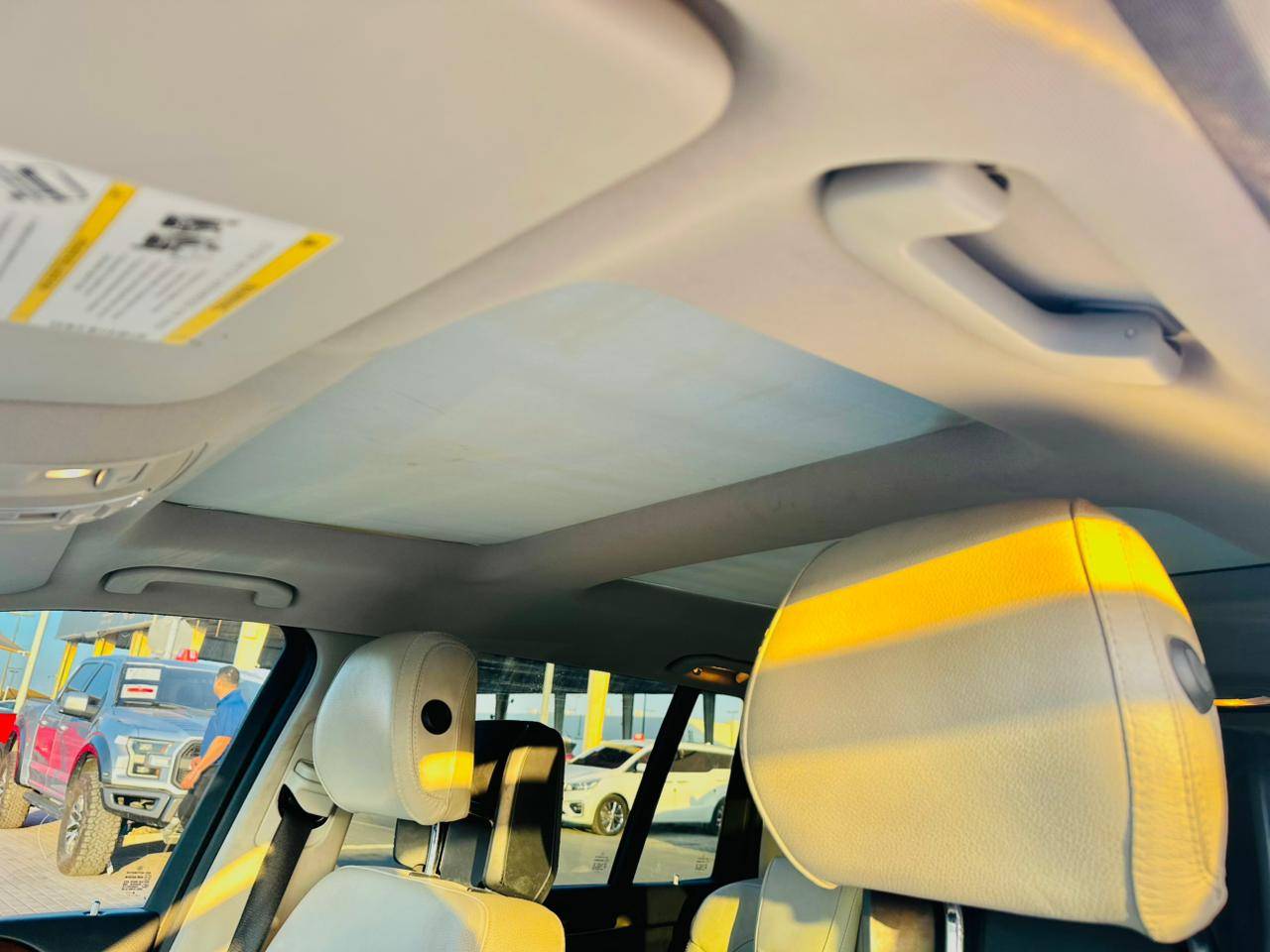 MERCEDES BENZ GLS 450 2017 - Marhaba Auction Used Cars - Image 11