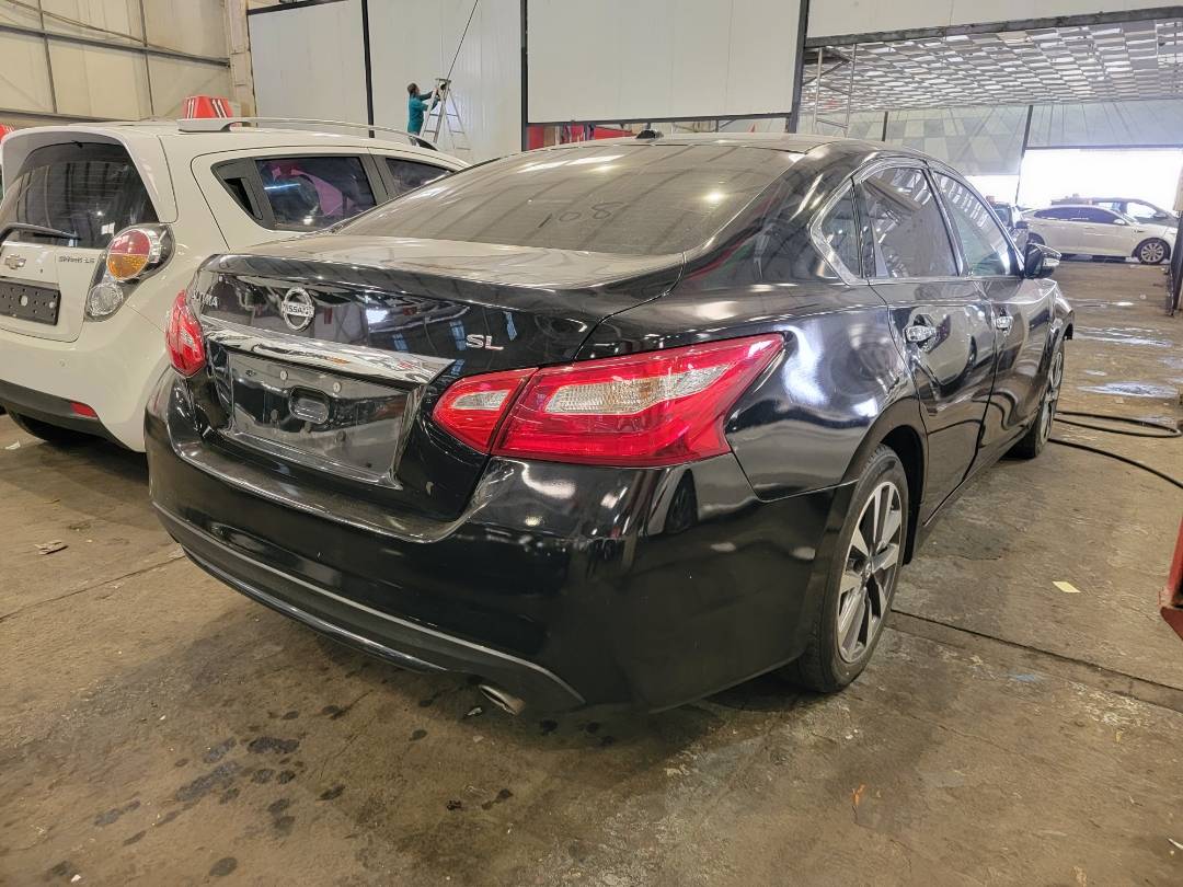 2017 NISSAN ALTIMA — 190037 Miles — Lot 183348 — Ind. 12 - Marhaba Auctions Used Cars - Image 3