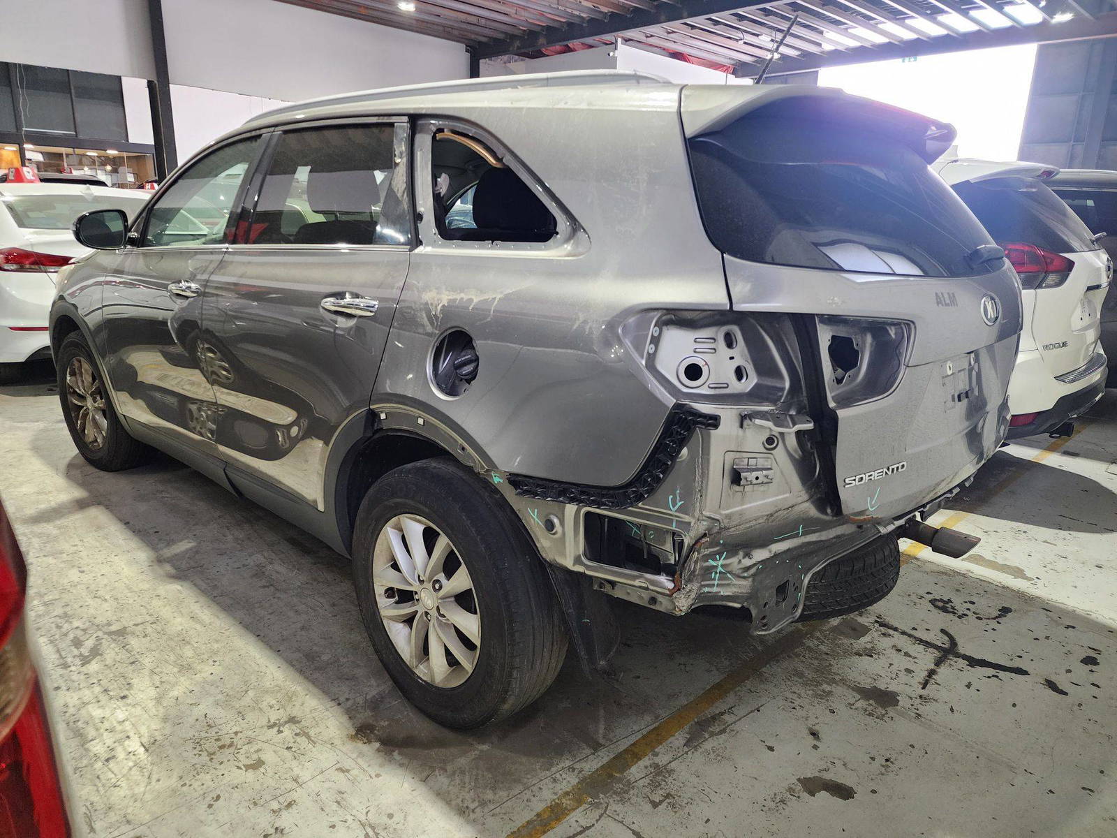 KIA SORENTO 2017 - Marhaba Auction Used Cars - Image 12