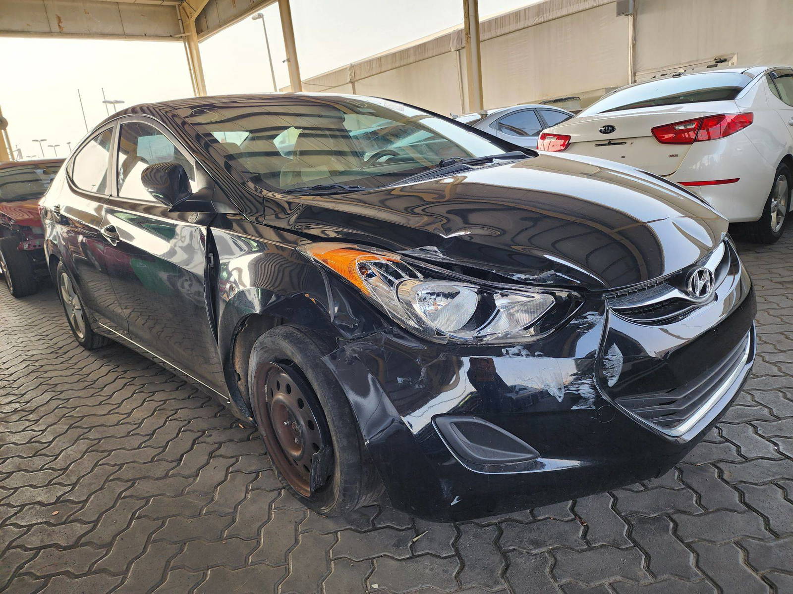 2011 HYUNDAI ELANTRA — 150642 Miles — Lot 101531 — Souq - Marhaba Auctions Used Cars - Image 6