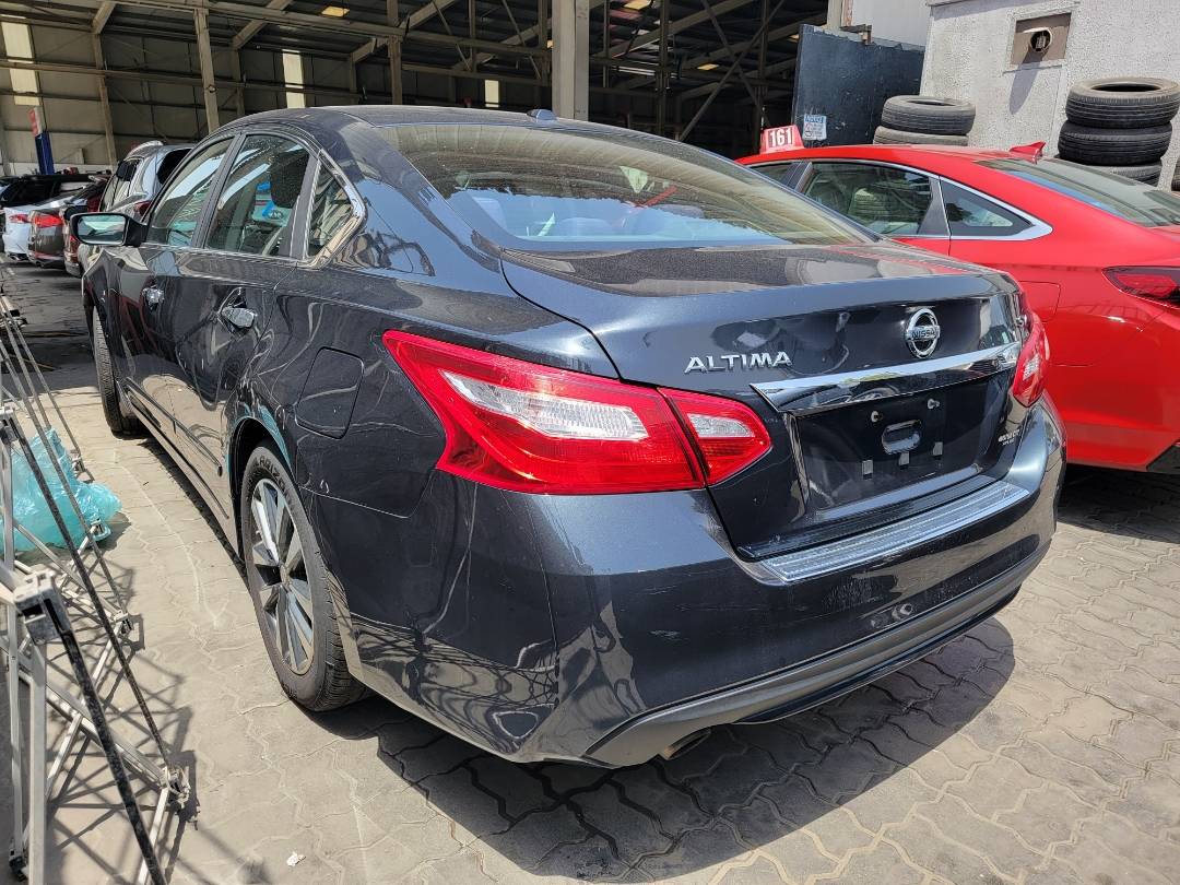 2017 NISSAN ALTIMA — 93518 Miles — Lot 84620864 — Main - Marhaba Auctions Used Cars - Image 3