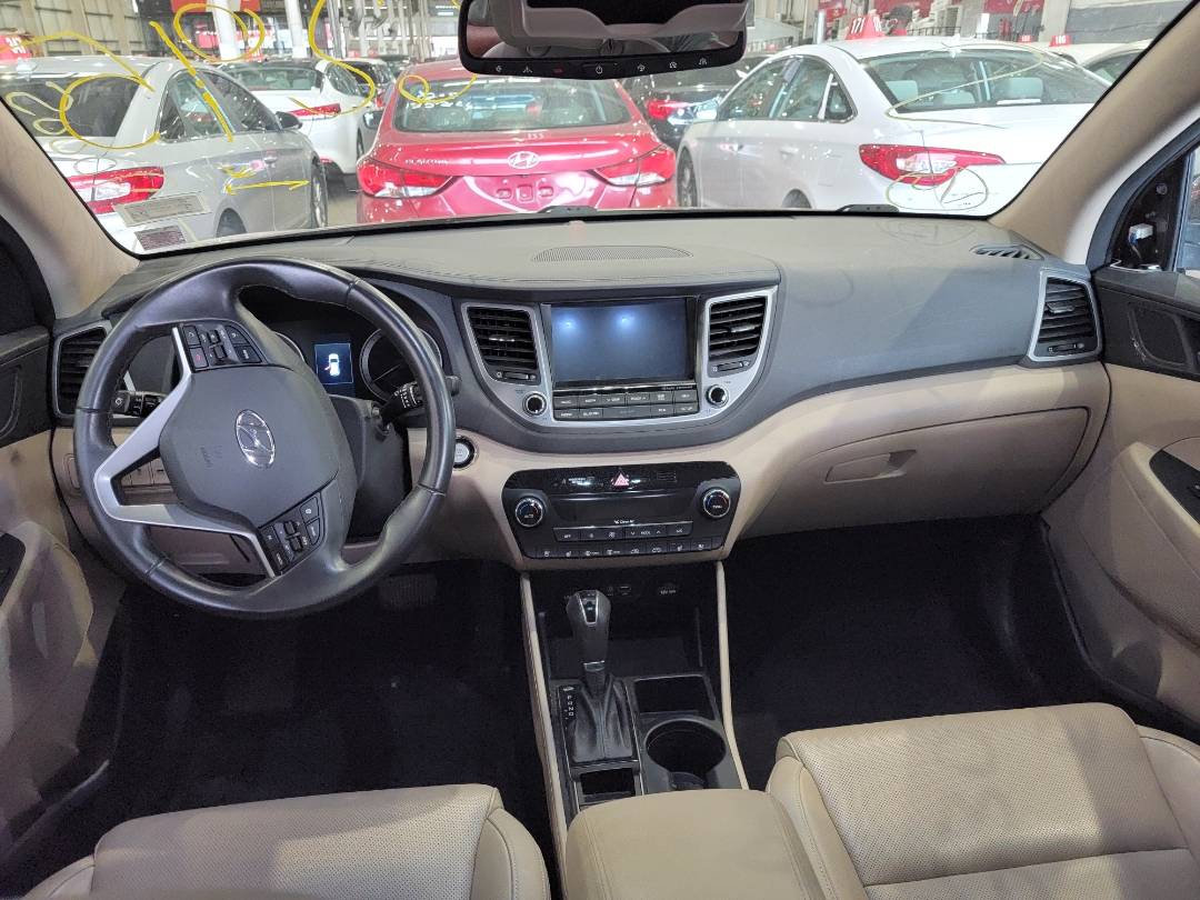2016 HYUNDAI TUCSON — 70005 Miles — Lot U126295 — Souq - Marhaba Auctions Used Cars - Image 7