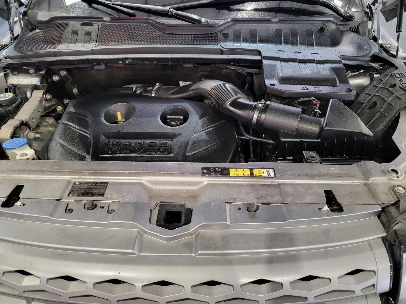 LAND ROVER RANGE ROVER EVOQUE PURE 2014 - Marhaba Auction Used Cars - Image 11