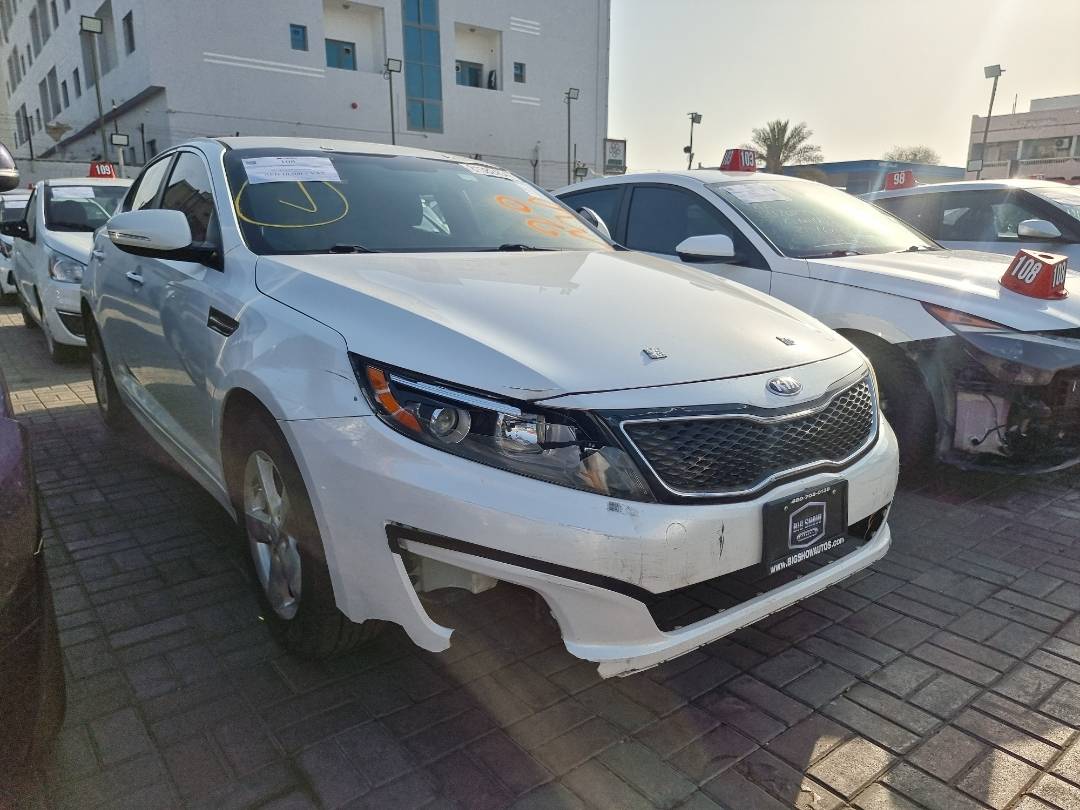 2015 KIA OPTIMA — 81071 Miles — Lot 125487 — Main - Marhaba Auctions Used Cars - Image 4