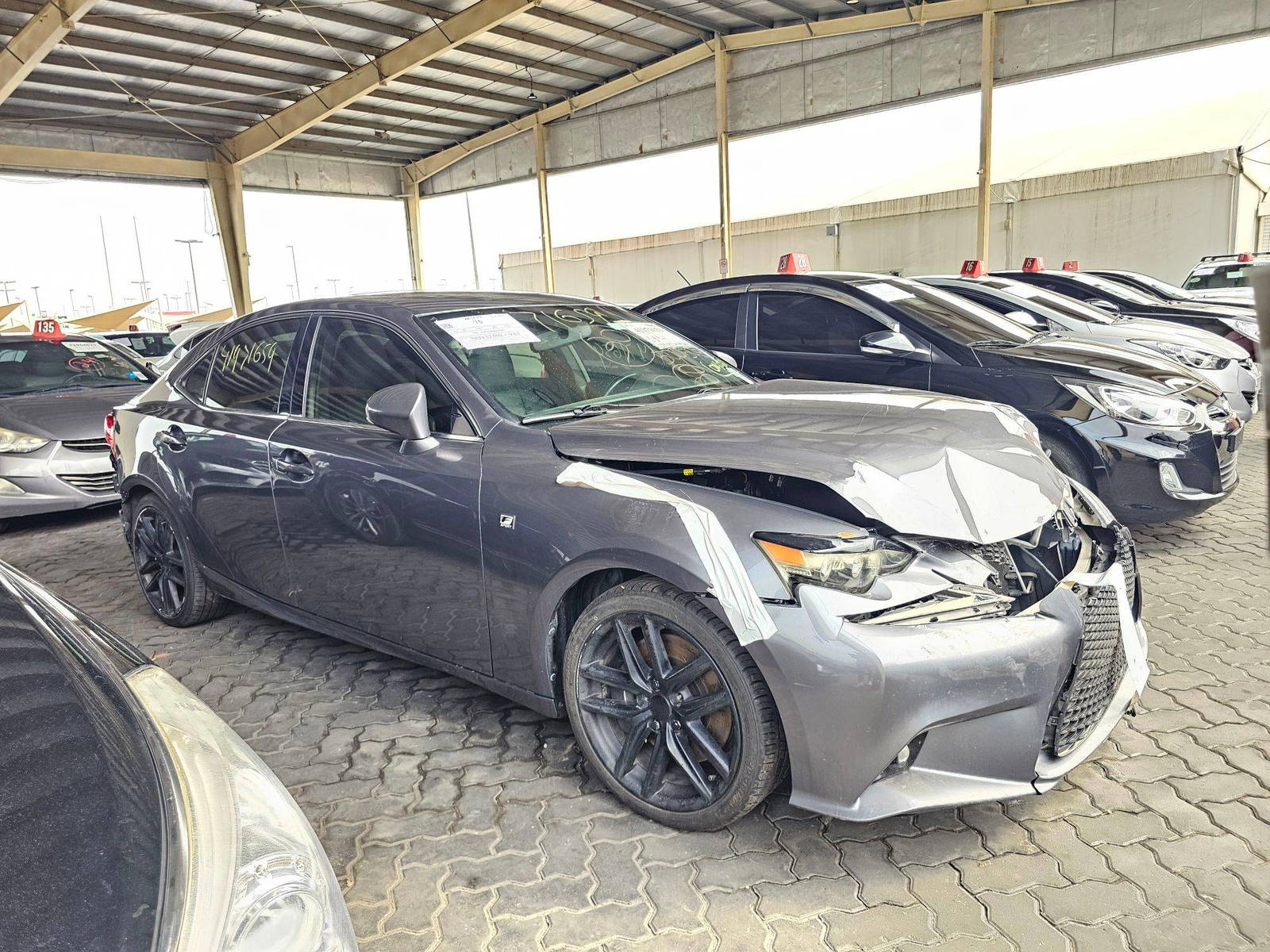 2014 LEXUS IS-350 — 175393 Miles — Lot 7E5005088 — Souq - Marhaba Auctions Used Cars - Image 4