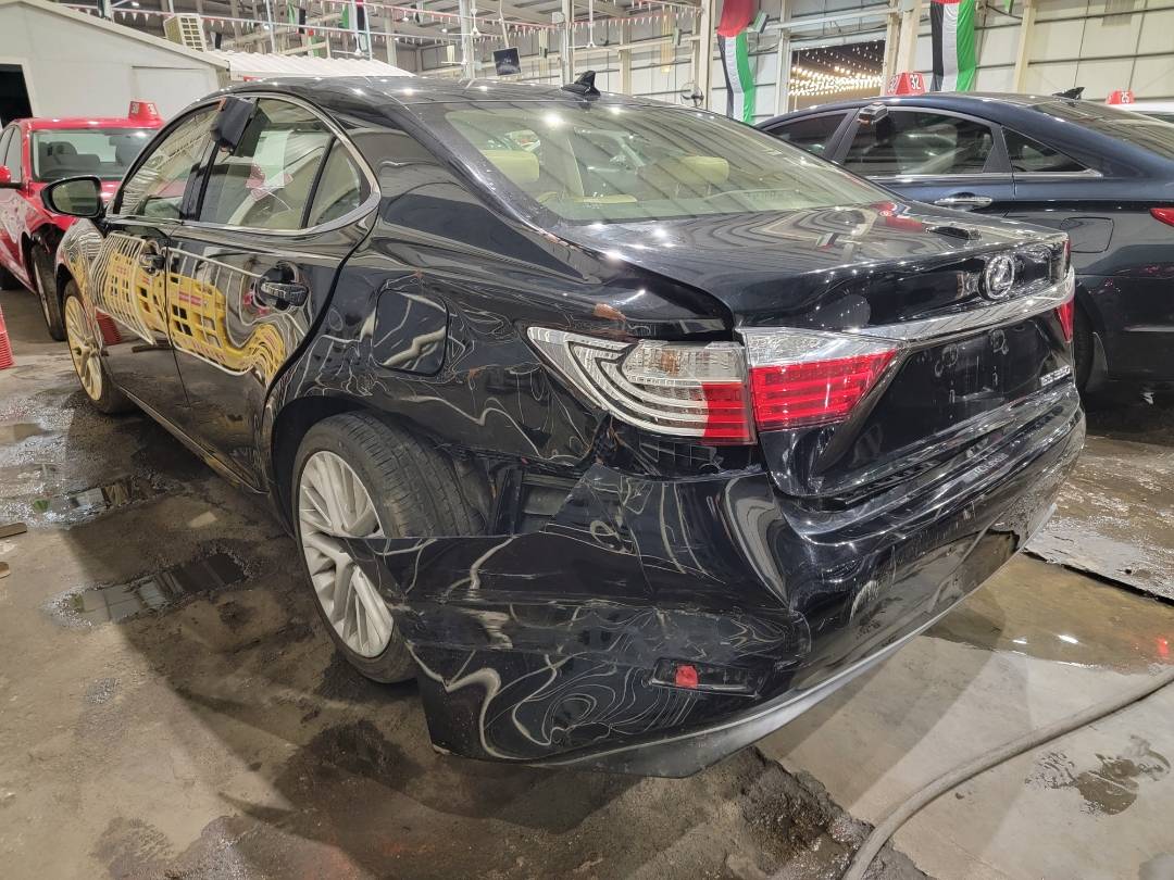 2015 LEXUS ES 350 — 77933 Miles — Lot 185444 - Marhaba Auctions Used Cars - Image 3