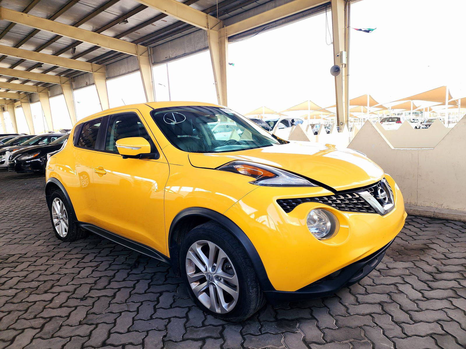 2015 NISSAN JUKE — 158228 Miles — Lot 7FT510298 — Souq - Marhaba Auctions Used Cars - Image 5