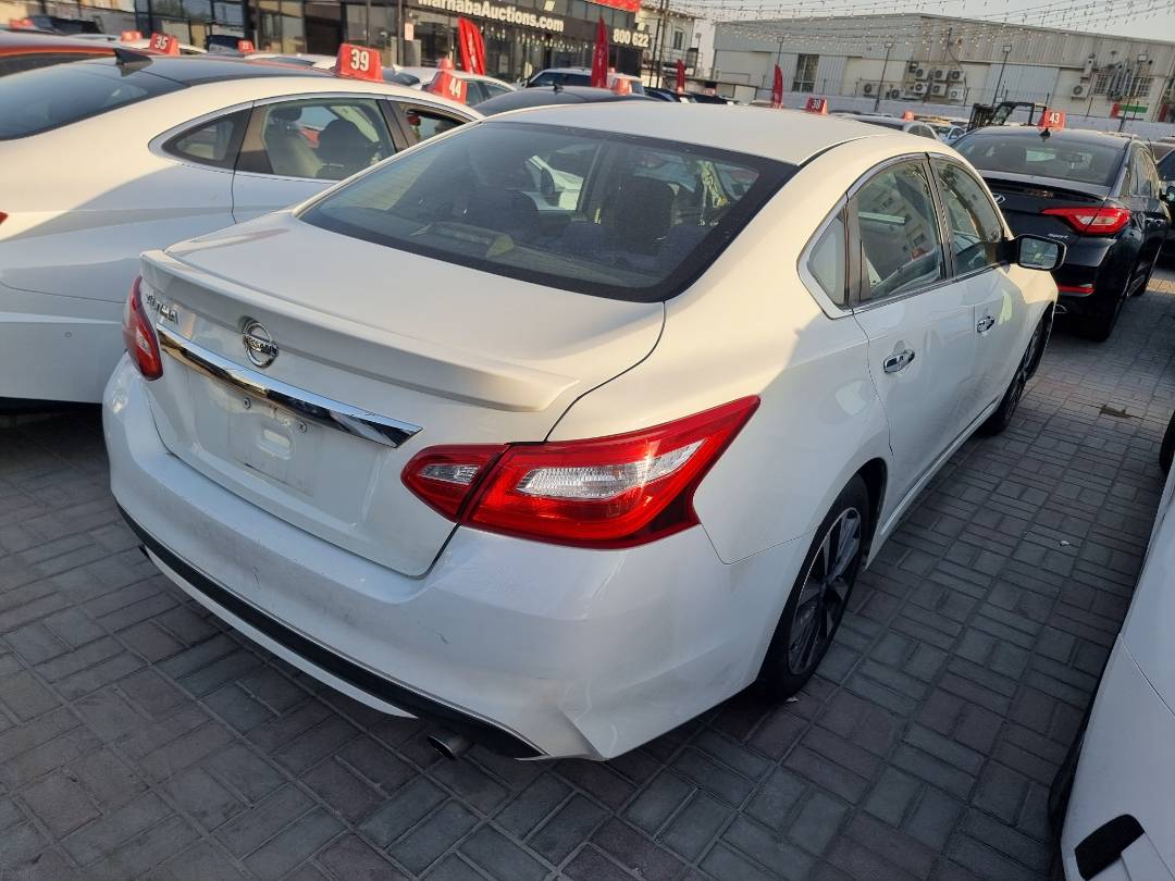 2016 NISSAN ALTIMA — 143743 Miles — Lot GC179826 — Ind. 12 - Marhaba Auctions Used Cars - Image 4