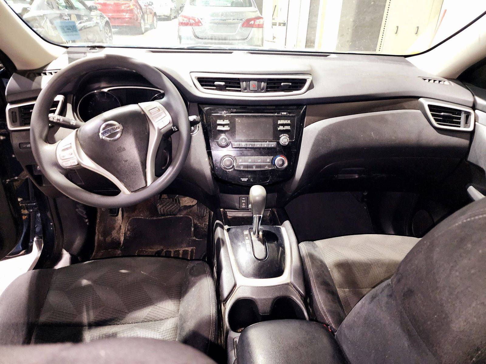 2014 NISSAN ROGUE — 206940 KM — Lot 83399624 — Souq - Marhaba Auctions Used Cars - Image 7