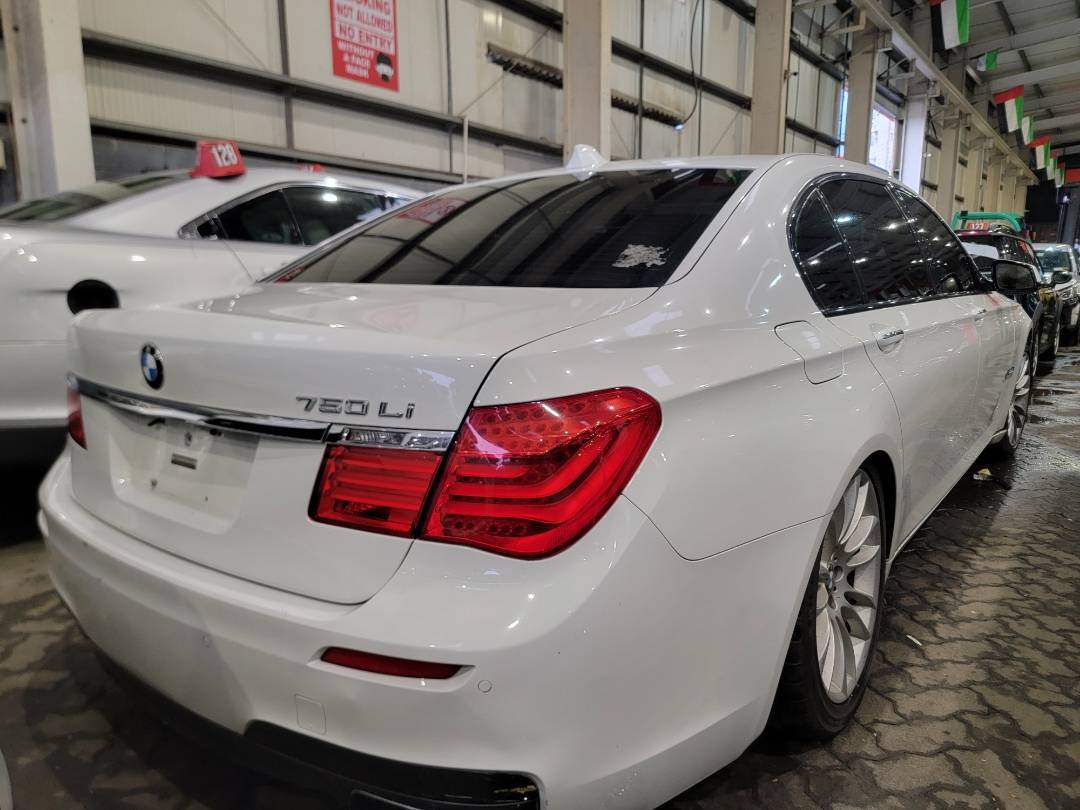 2011 BMW 7 SERIES 750LI — 112338 Miles — Lot Y66852 - Marhaba Auctions Used Cars - Image 3