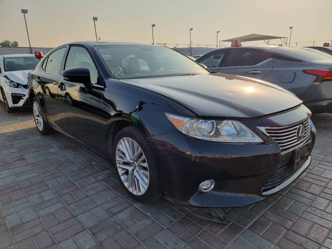 2015 LEXUS ES 350 — 219970 Miles — Lot 125487 — Main - Marhaba Auctions Used Cars - Image 3
