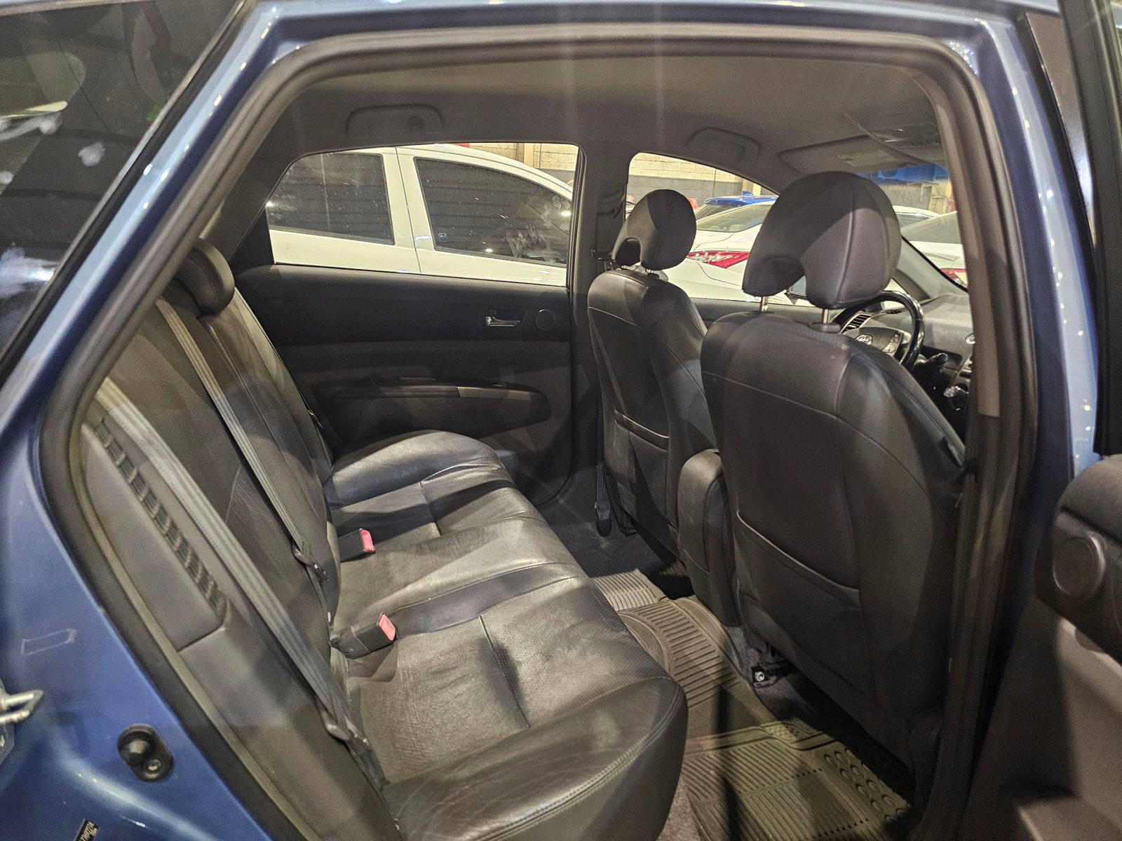 2007 TOYOTA PRIUS — 659094 KM — Lot 577692274 — Main - Marhaba Auctions Used Cars - Image 7
