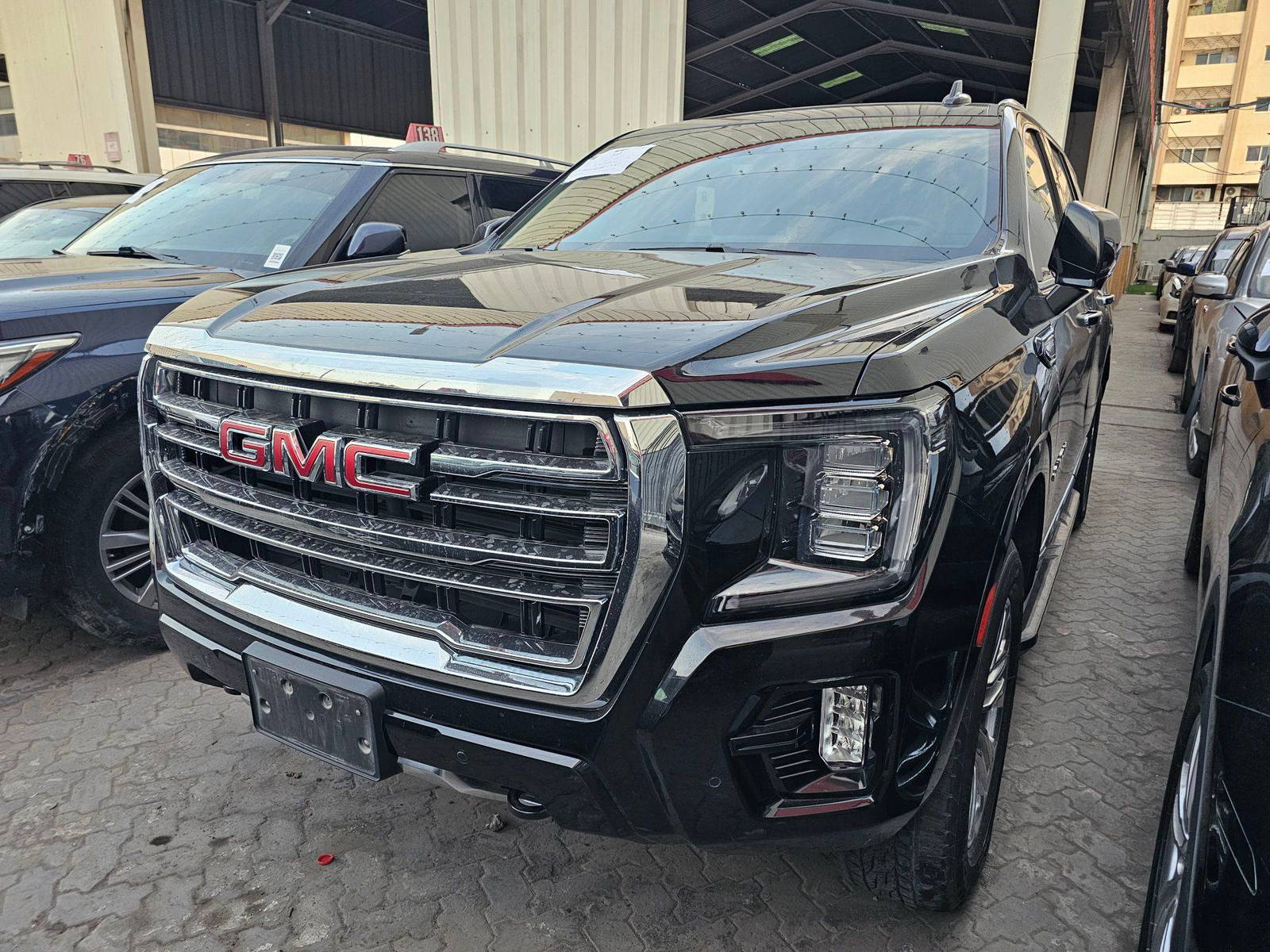 2023 GMC YUKON — 87949 KM — Lot R212575 — Main - Marhaba Auctions Used Cars - Image 3