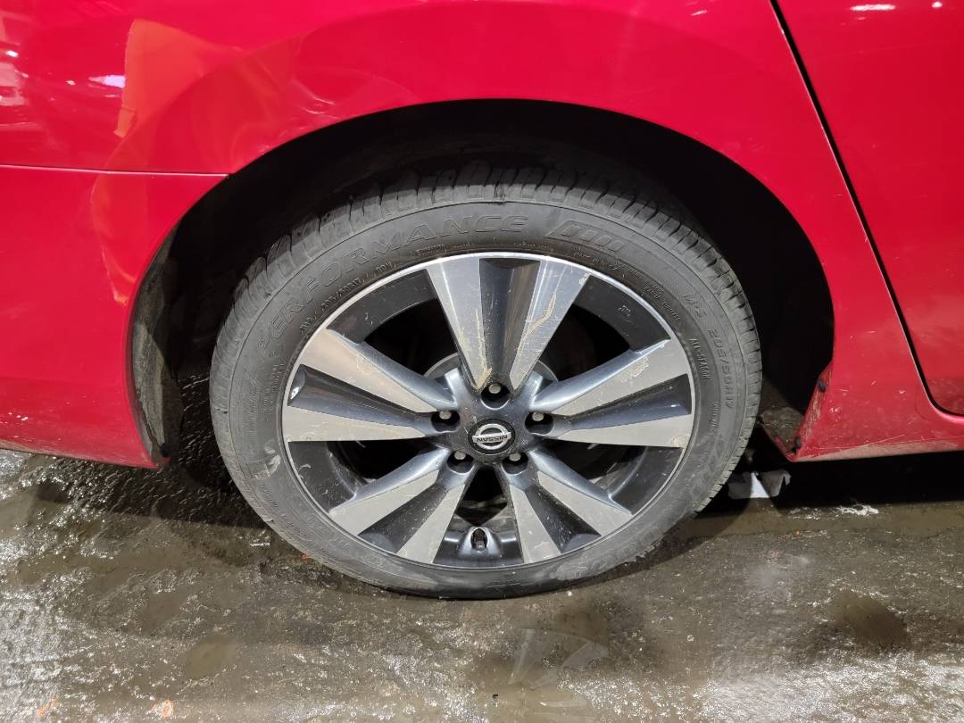 2019 NISSAN SENTRA — 114693 Miles — Lot 38298851 - Marhaba Auctions Used Cars - Image 4