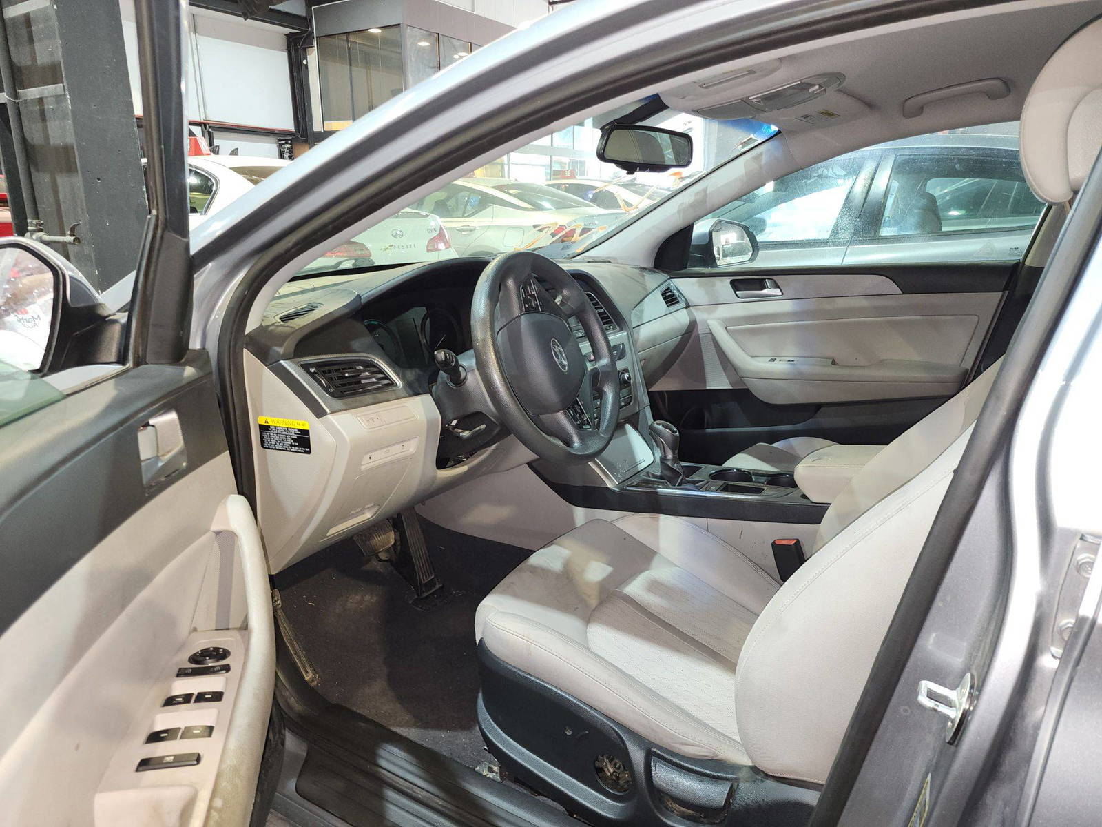 HYUNDAI SONATA 2016 - Marhaba Auction Used Cars - Image 9