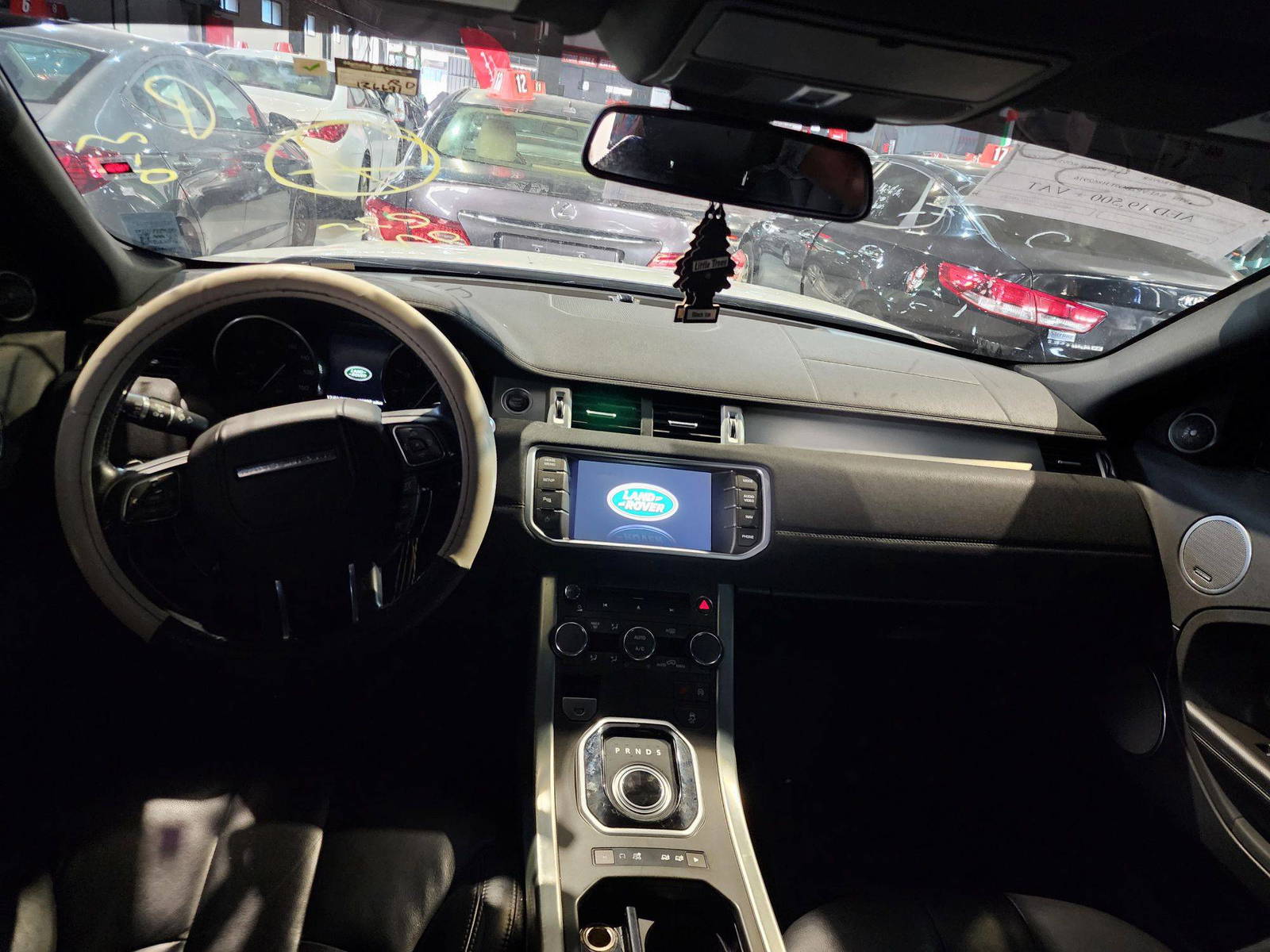 2014 LAND ROVER RANGE ROVER EVOQUE — 126691 Miles — Lot 125487 — Al Quoz - Marhaba Auctions Used Cars - Image 8