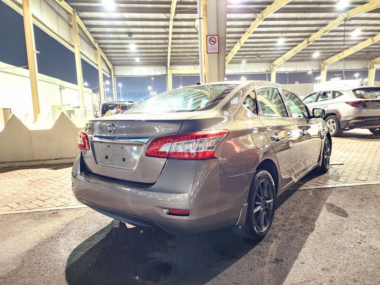 2015 NISSAN SENTRA — 252286 Miles — Lot P4FY225994 — Souq - Marhaba Auctions Used Cars - Image 3
