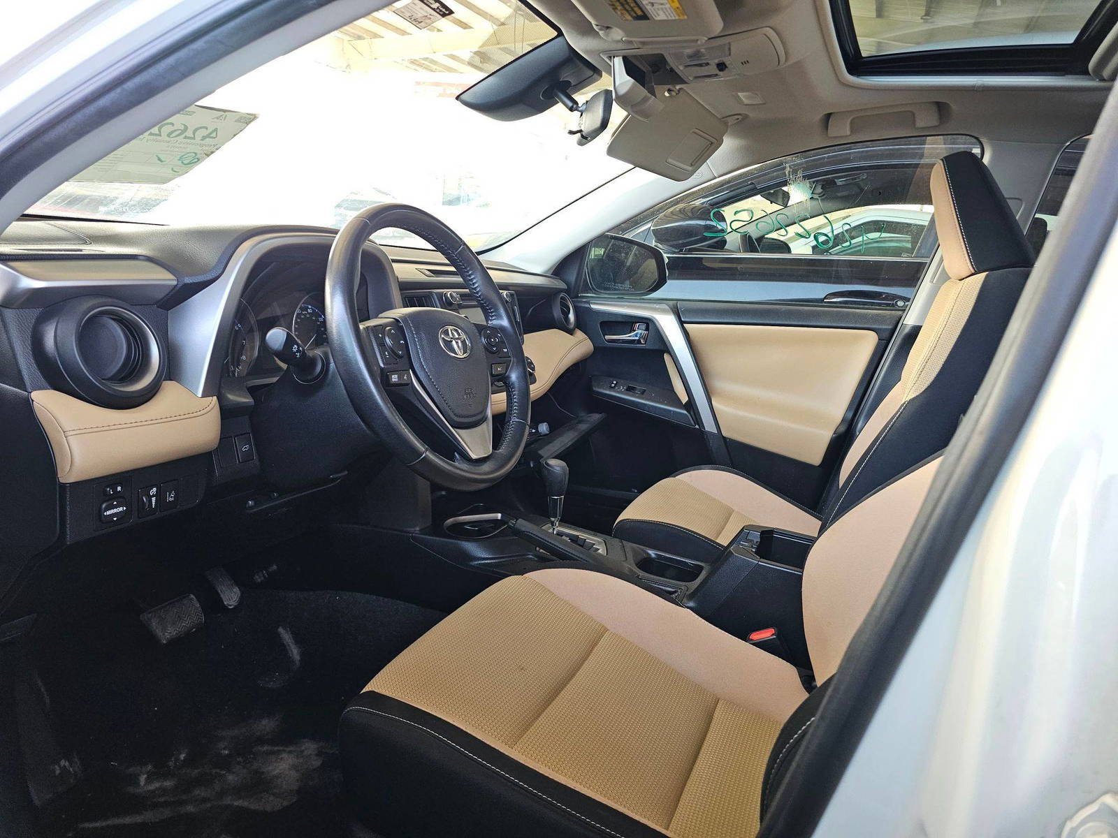 TOYOTA RAV4 2018 - Marhaba Auction Used Cars - Image 17