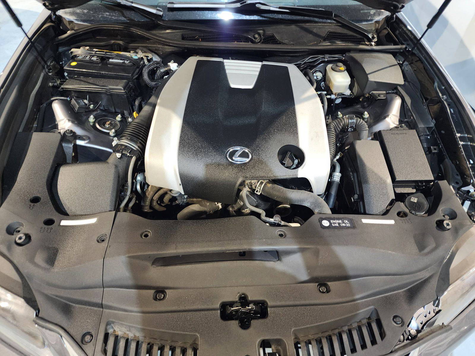 2015 LEXUS GS 350 — 153598 Miles — Lot 2713 — Souq - Marhaba Auctions Used Cars - Image 12