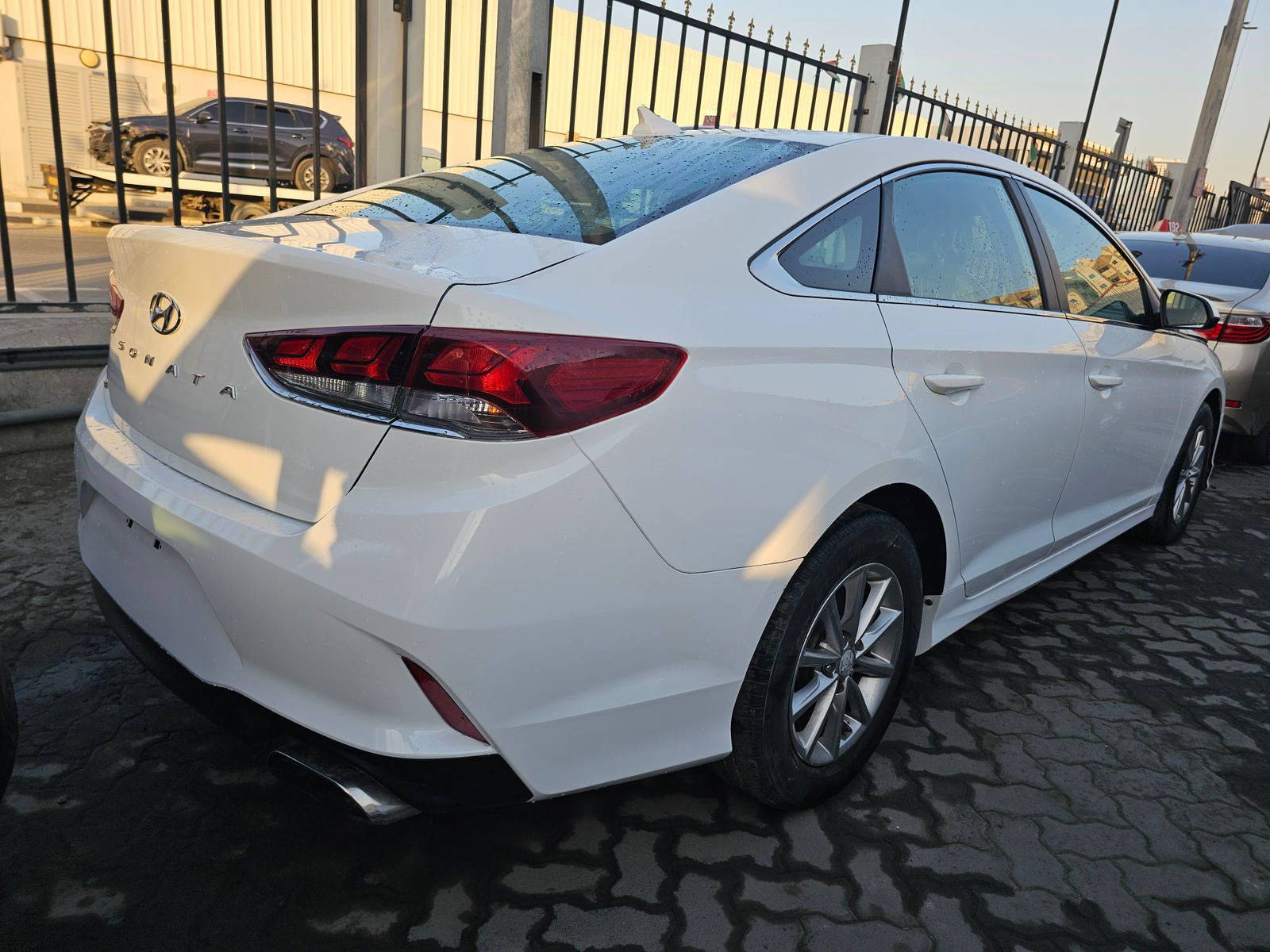 HYUNDAI SONATA 2018 - Marhaba Auction Used Cars - Image 3