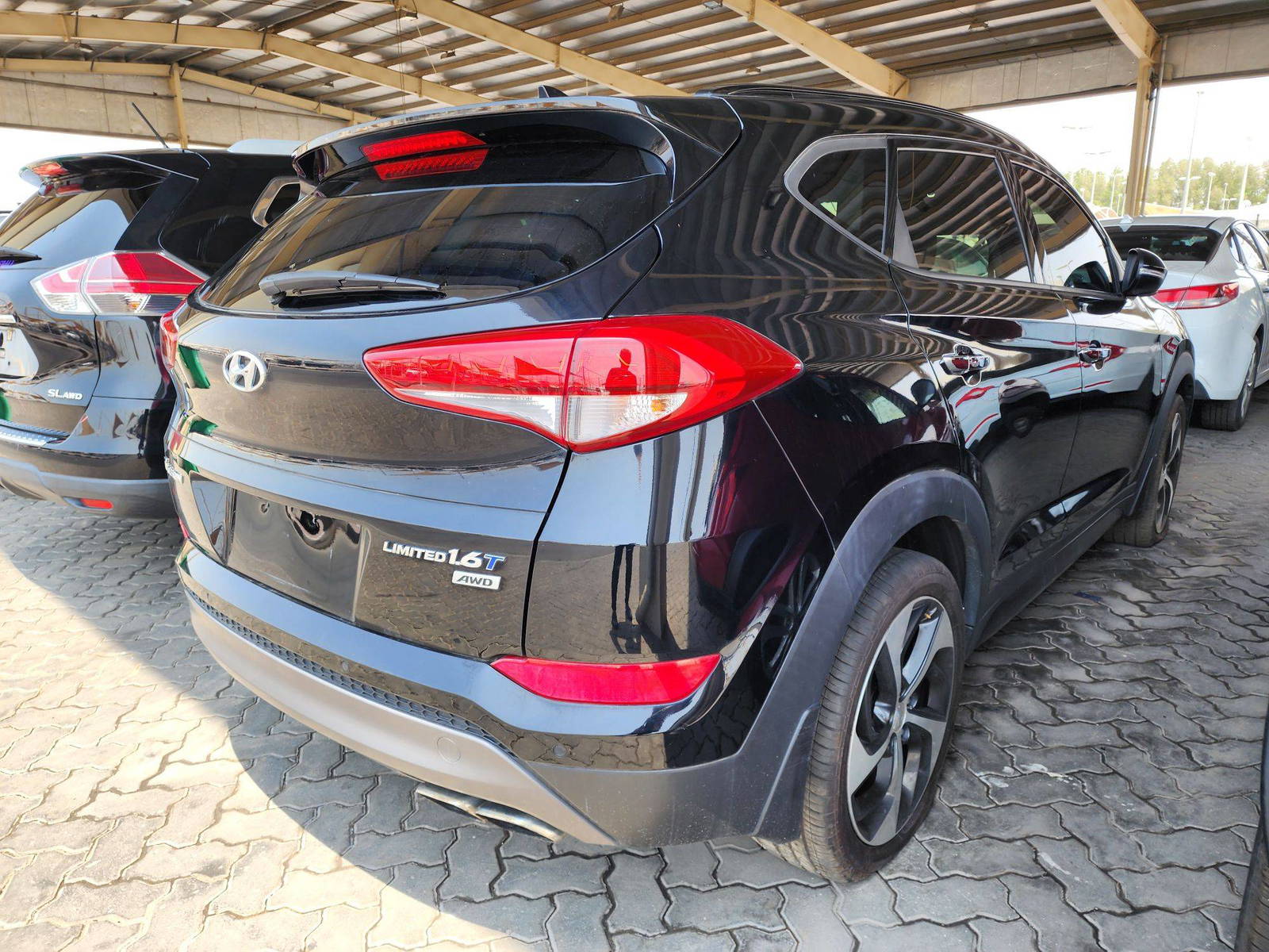 2016 HYUNDAI TUCSON — 96017 Miles — Lot 48879164 — Main - Marhaba Auctions Used Cars - Image 3
