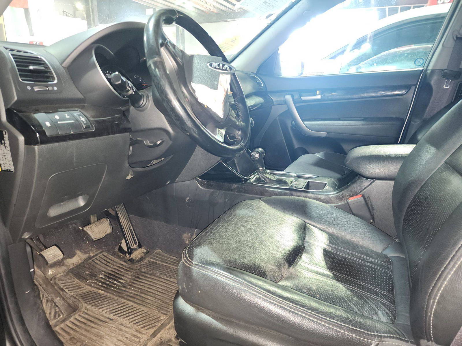 KIA SORENTO 2014 - Marhaba Auction Used Cars - Image 9