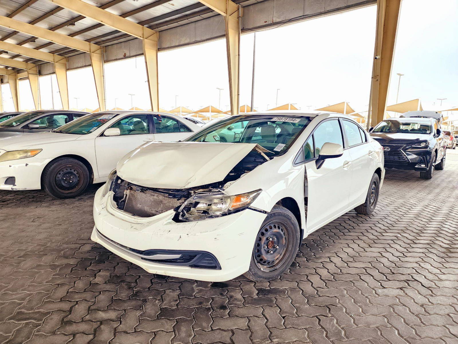 2013 HONDA CIVIC — 203204 KM — Lot 79878194 — Souq - Marhaba Auctions Used Cars - Image 5