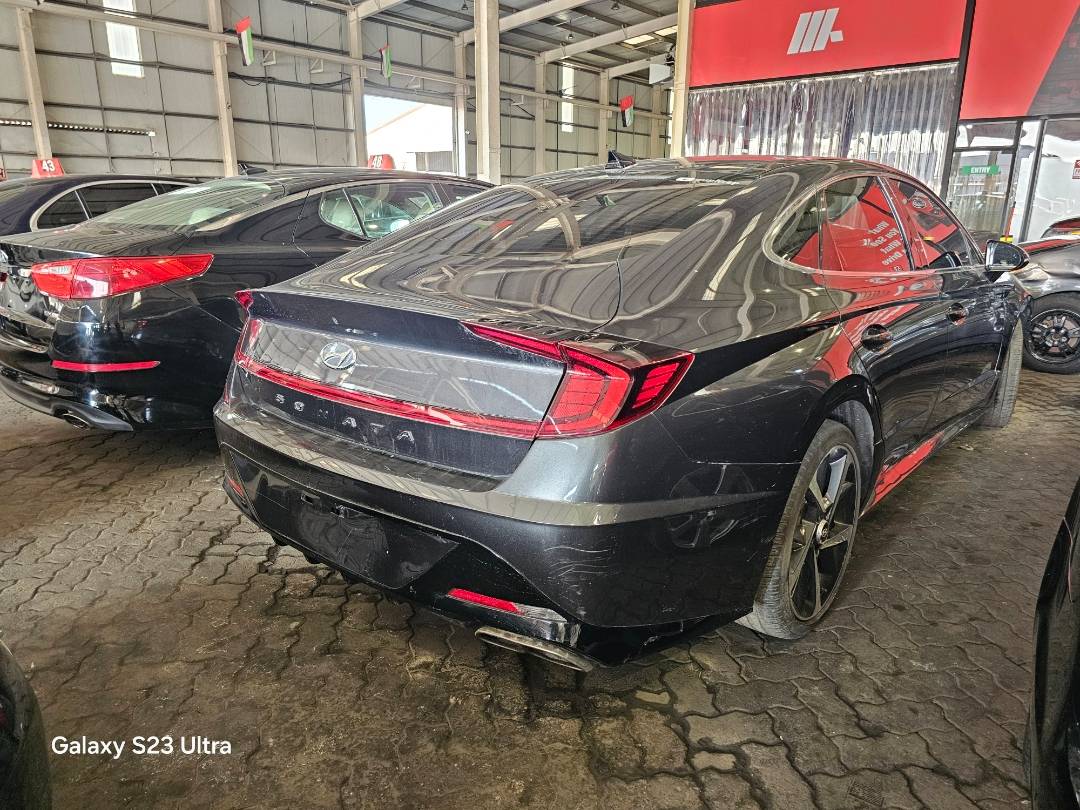 2022 HYUNDAI SONATA — 58169 KM — Lot 148695 — Main - Marhaba Auctions Used Cars - Image 4
