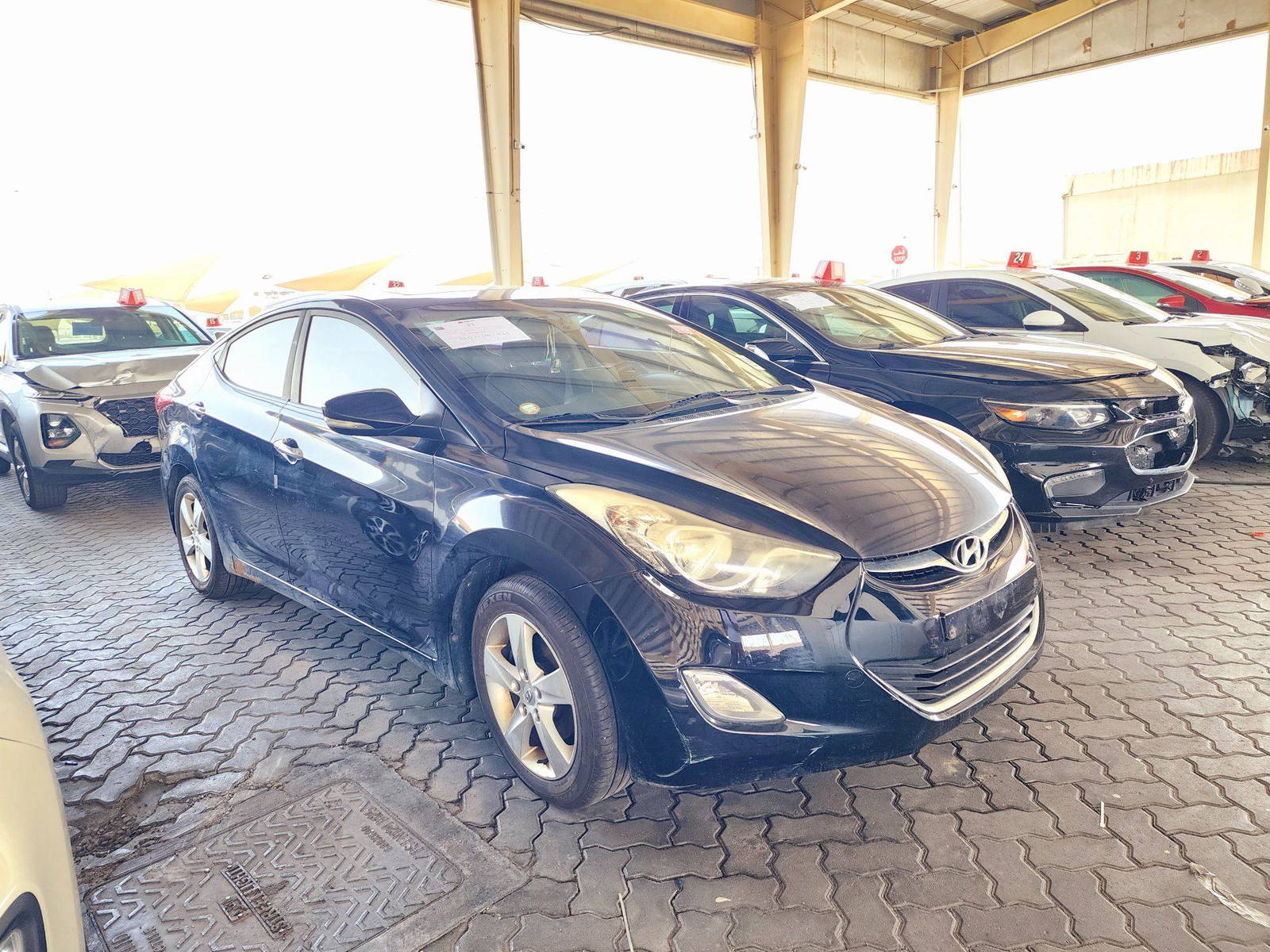 2012 HYUNDAI AVANTE — 248125 KM — Lot 182112 — Souq - Marhaba Auctions Used Cars - Image 4