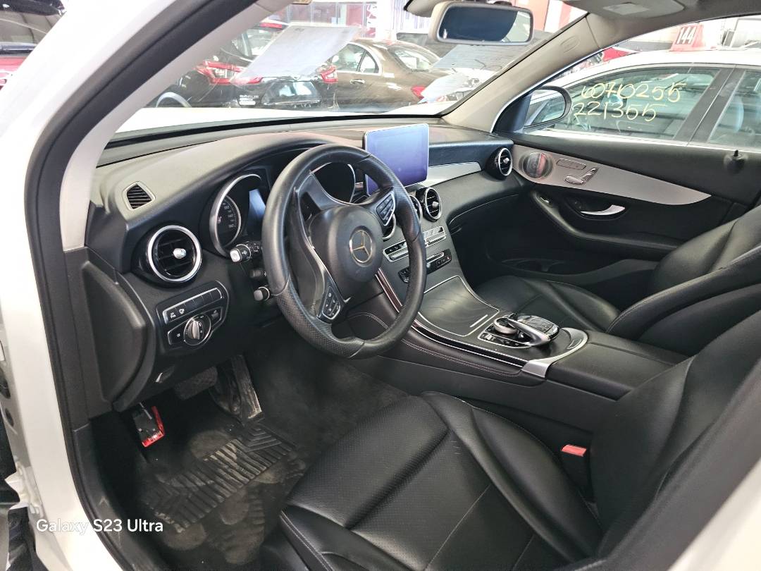 2019 MERCEDES BENZ GLC-300 — 85241 Miles — Lot K1000372 — Main - Marhaba Auctions Used Cars - Image 6