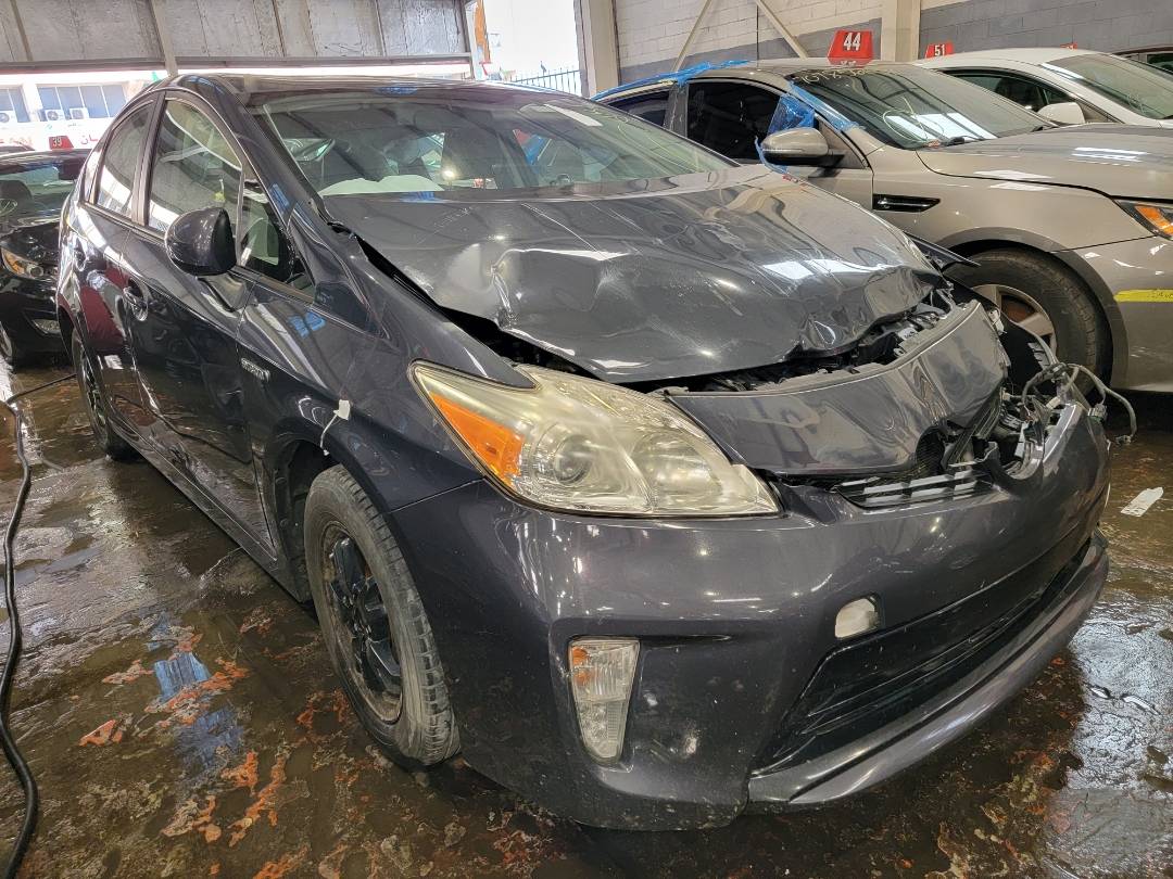 2014 TOYOTA PRIUS — 186204 Miles — Lot 35396958 - Marhaba Auctions Used Cars - Image 7