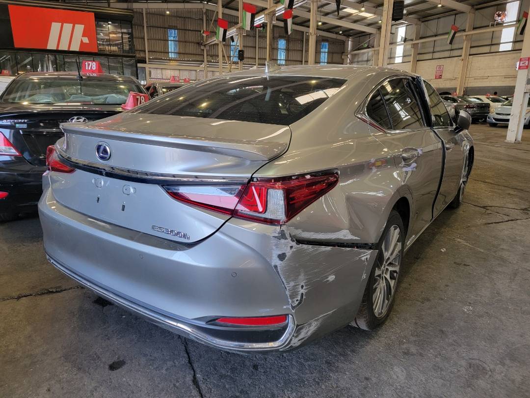 2019 LEXUS ES 300H — 55383 Miles — Lot 12580 — Main - Marhaba Auctions Used Cars - Image 3