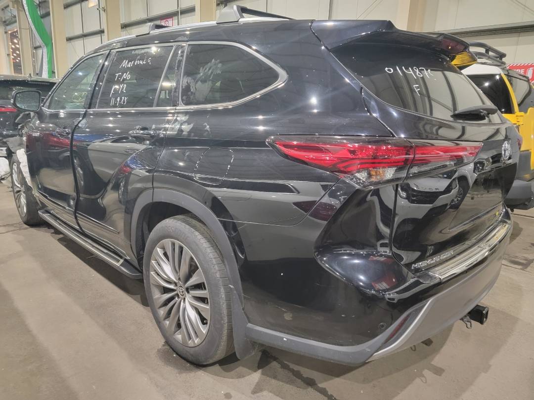 2021 TOYOTA HIGHLANDER — 69045 Miles — Lot 72376063 - Marhaba Auctions Used Cars - Image 3