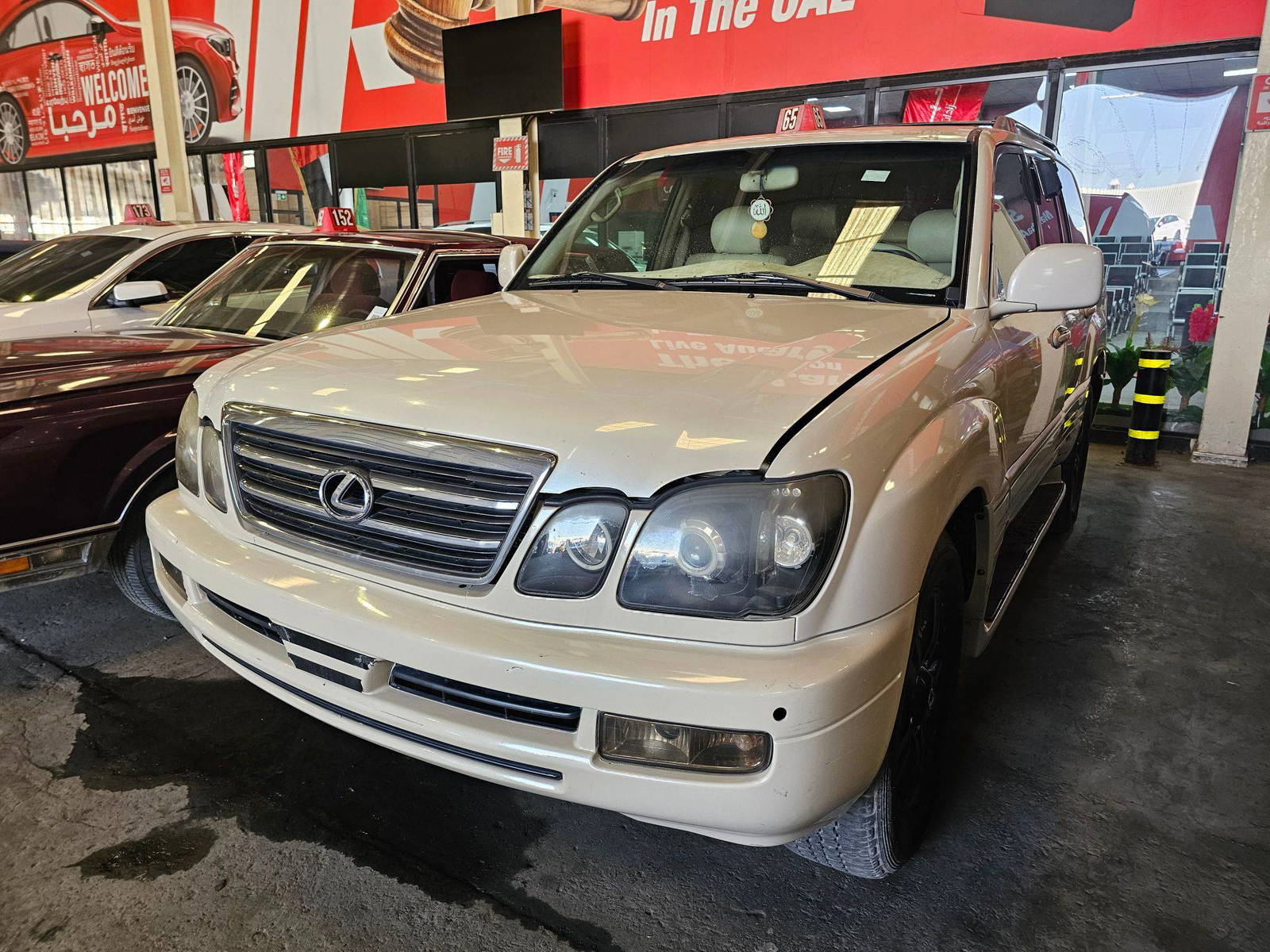 LEXUS LX 470 2004 - Marhaba Auction Used Cars - Image 3