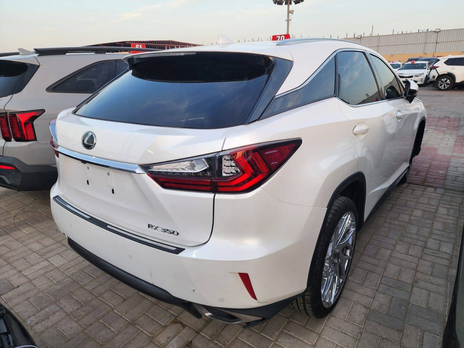 LEXUS RX 350 2017 - Marhaba Auction Used Cars - Image 6