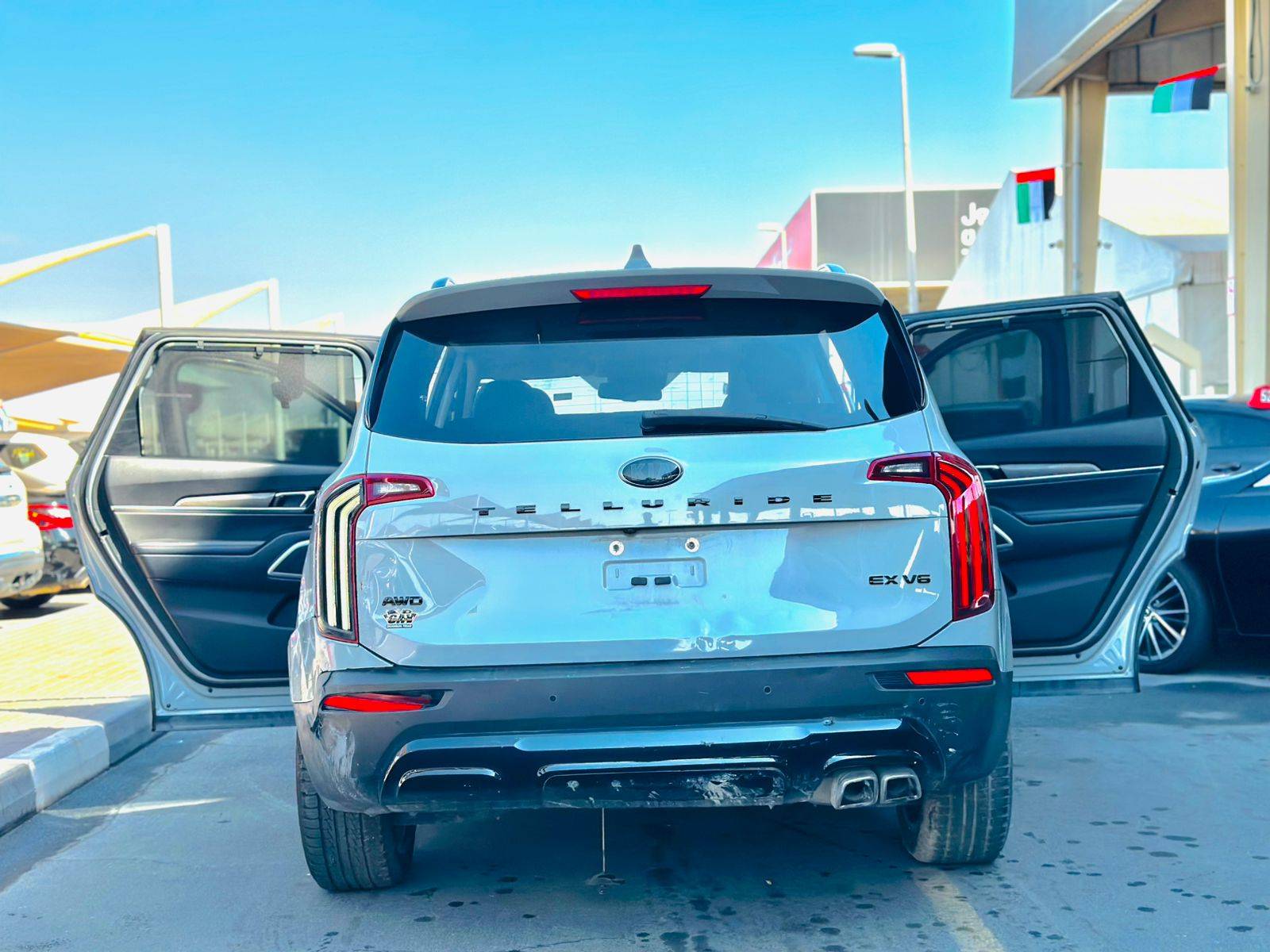 2021 KIA TELLURIDE — 117844 Miles — Lot 214578 — Souq - Marhaba Auctions Used Cars - Image 3