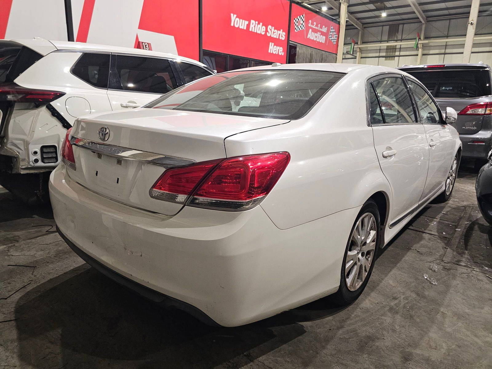 TOYOTA AVALON 2012 - Marhaba Auction Used Cars - Image 3