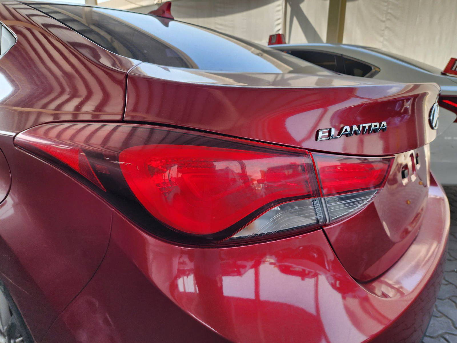 2014 HYUNDAI ELANTRA — 161501 KM — Lot 536567 — Souq - Marhaba Auctions Used Cars - Image 12
