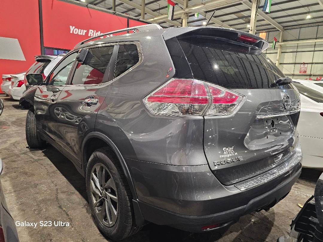 NISSAN ROGUE