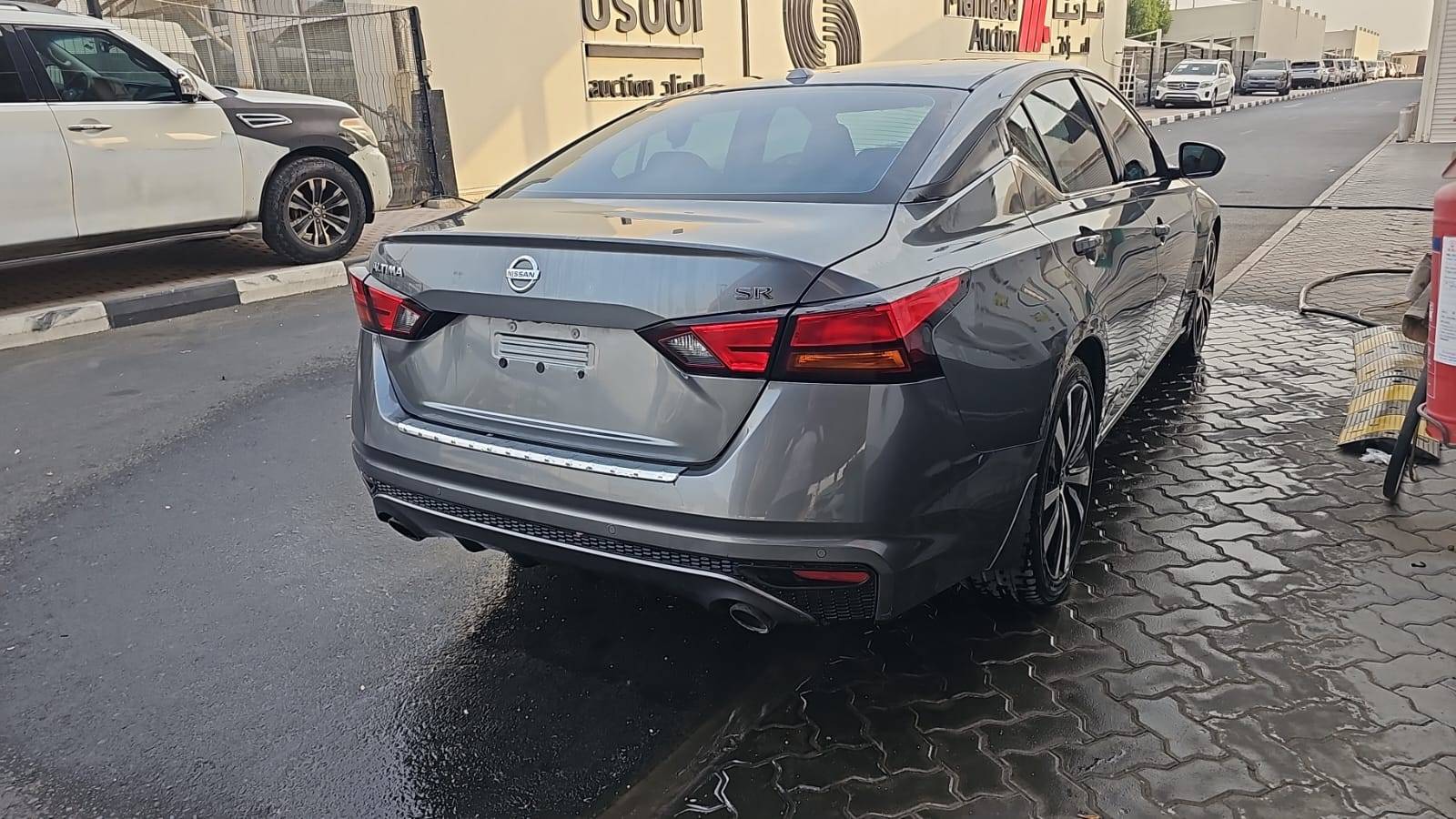 2020 NISSAN ALTIMA — 131017 Miles — Lot V8LN302745 — Souq - Marhaba Auctions Used Cars - Image 5