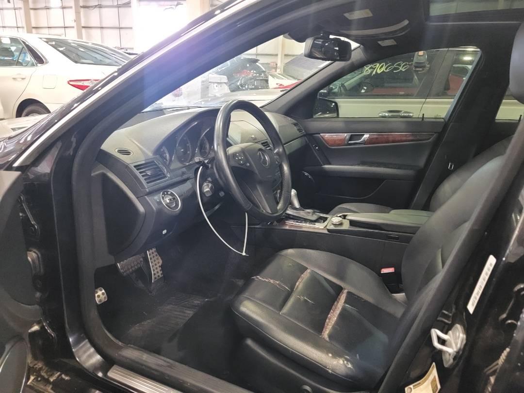 2011 MERCEDES BENZ C300 — 207335 Miles — Lot R170216 — Main - Marhaba Auctions Used Cars - Image 6