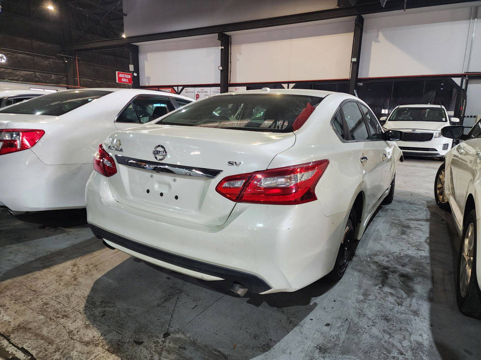 2017 NISSAN ALTIMA — 171065 Miles — Lot 46154585 — Al Quoz - Marhaba Auctions Used Cars - Image 4