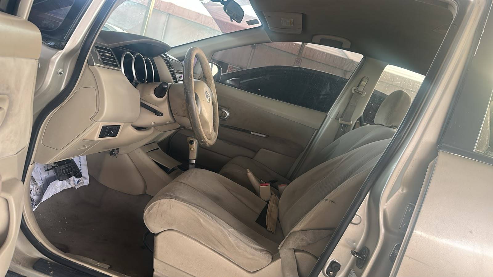 2012 NISSAN TIDA — 145396 KM — Lot XCK219637 — Souq - Marhaba Auctions Used Cars - Image 7