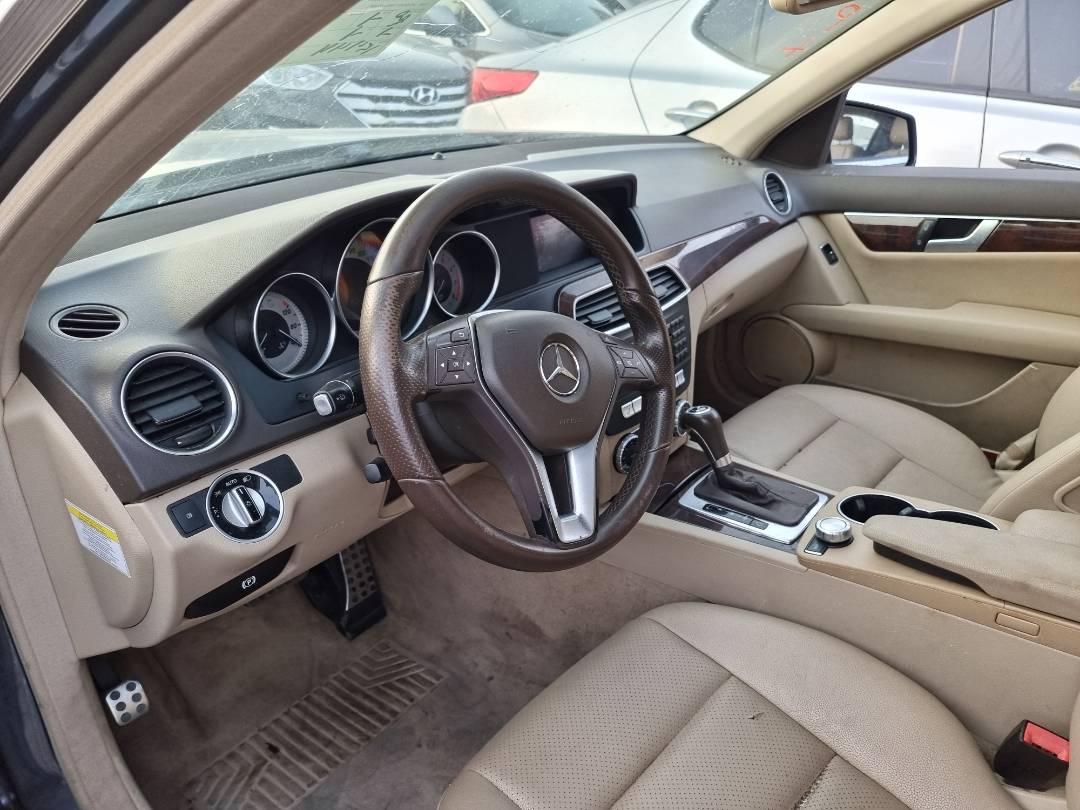 MERCEDES BENZ C300 2014 - Marhaba Auction Used Cars - Image 6