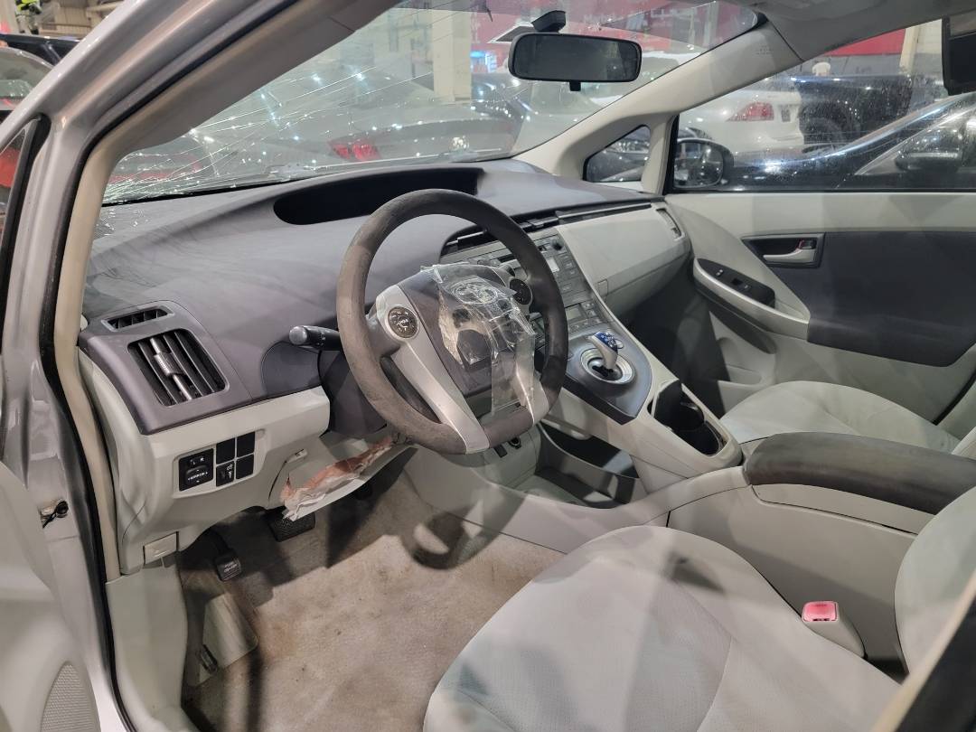 2010 TOYOTA PRIUS — 237637 Miles — Lot 0195197 — Main - Marhaba Auctions Used Cars - Image 6
