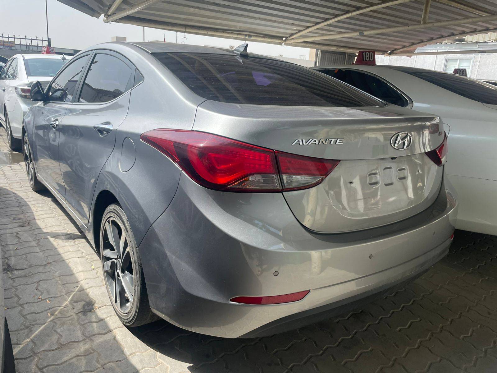2014 HYUNDAI AVANTE — 227649 KM — Lot 052070 — Main - Marhaba Auctions Used Cars - Image 6