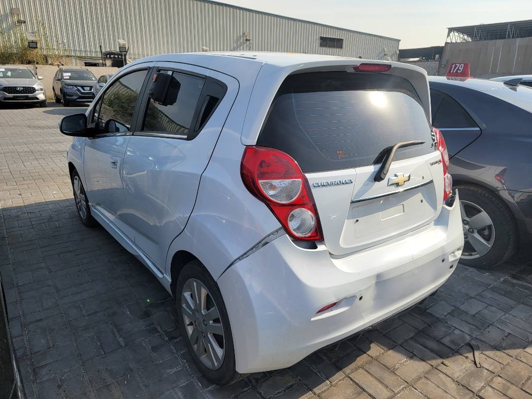 2014 CHEVROLET SPARK — 170324 KM — Lot 529650 — Main - Marhaba Auctions Used Cars - Image 5